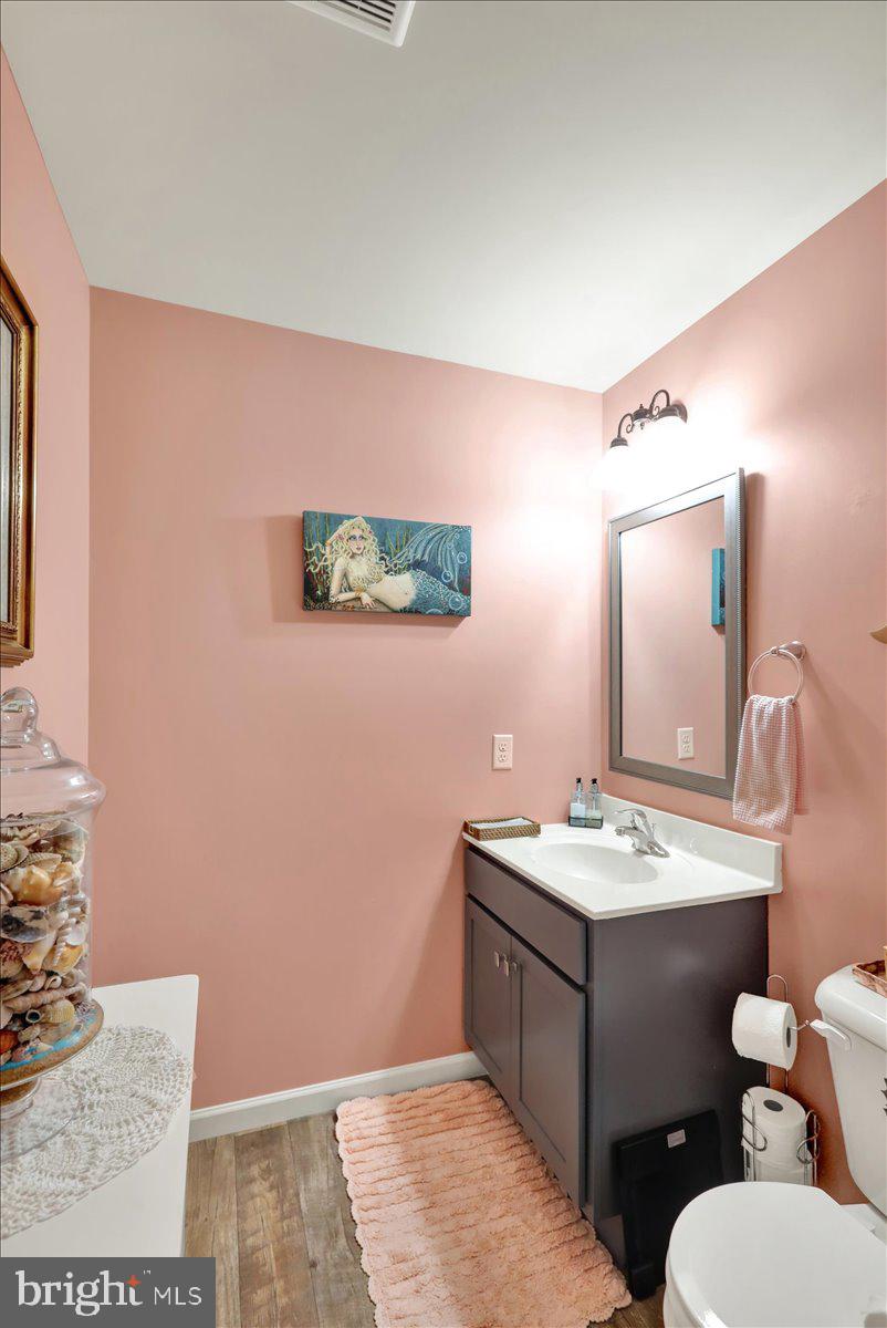 TRAIL SIDE - Residential