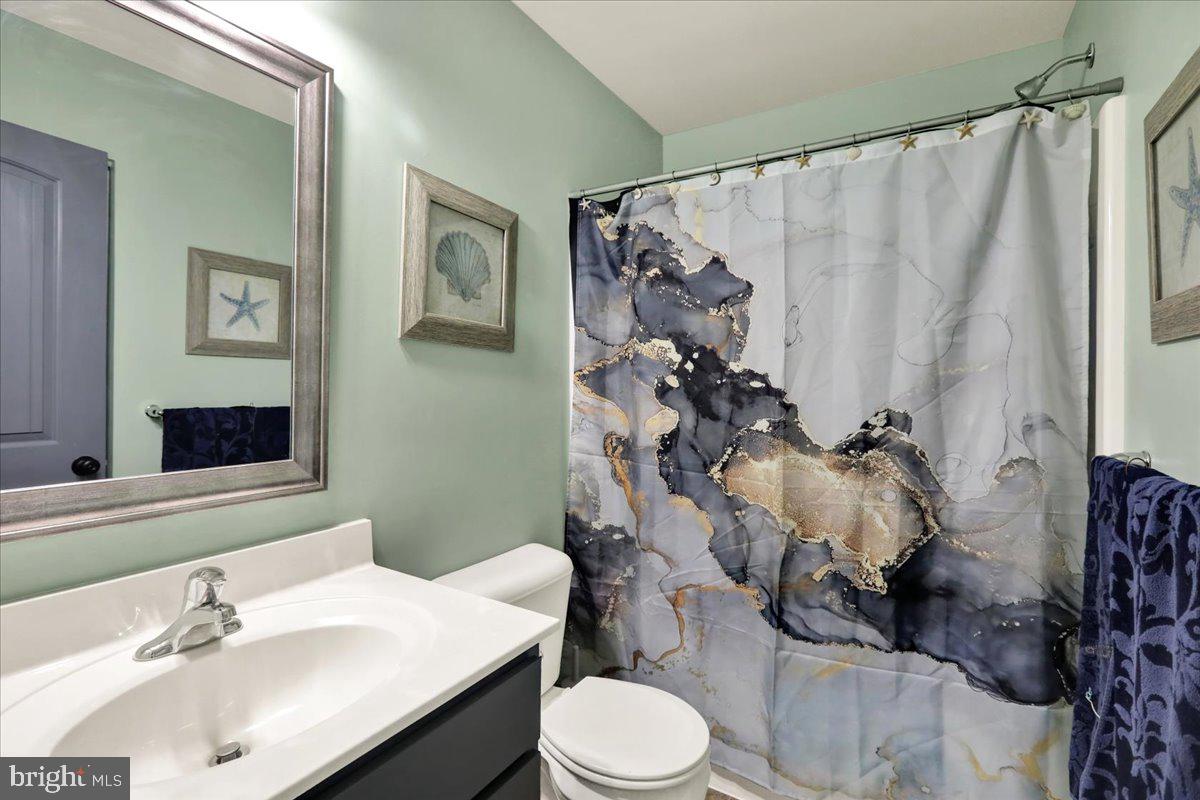 TRAIL SIDE - Residential