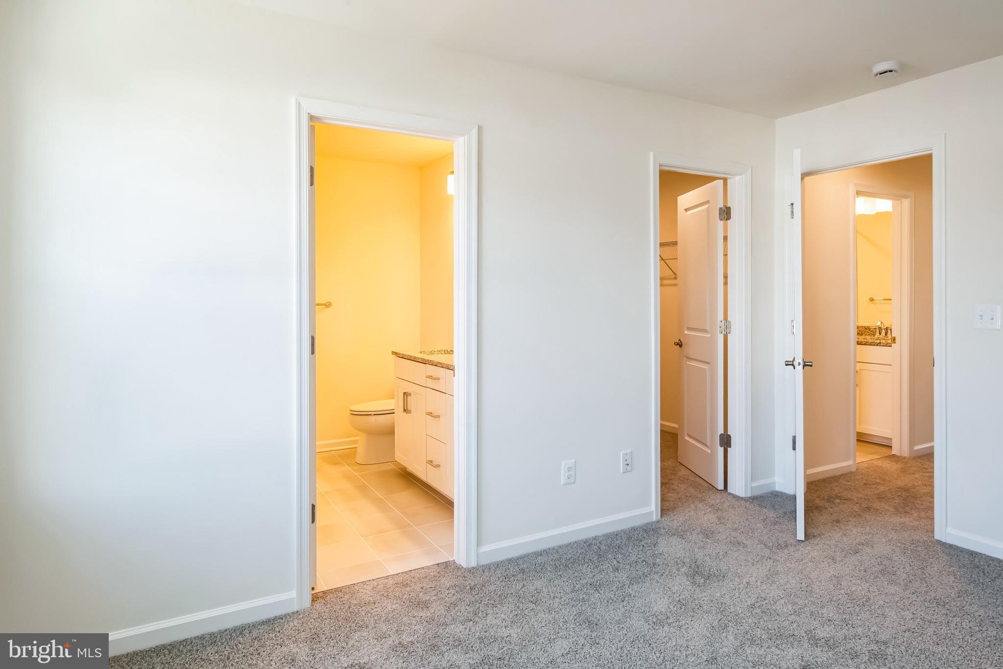 DEEP HARBOUR - Residential