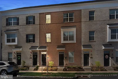 136 Annapolis Street Unit B, Bensalem, PA 19020 - MLS#: PABU2092068