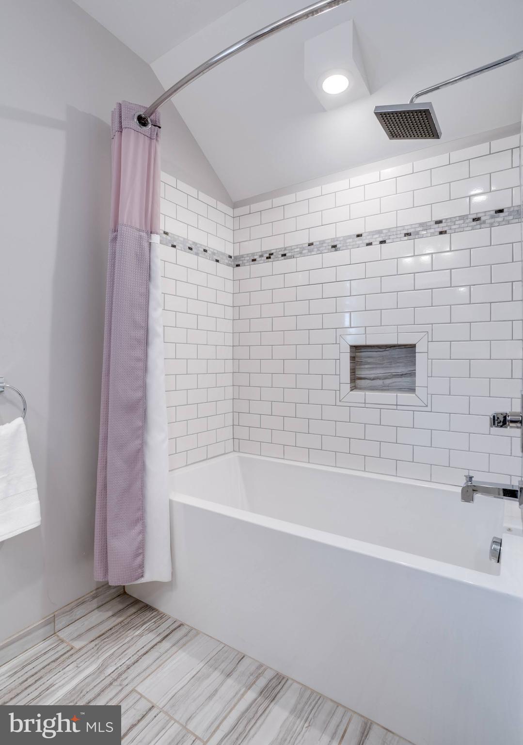 SHIRLEY WOODS - Residential