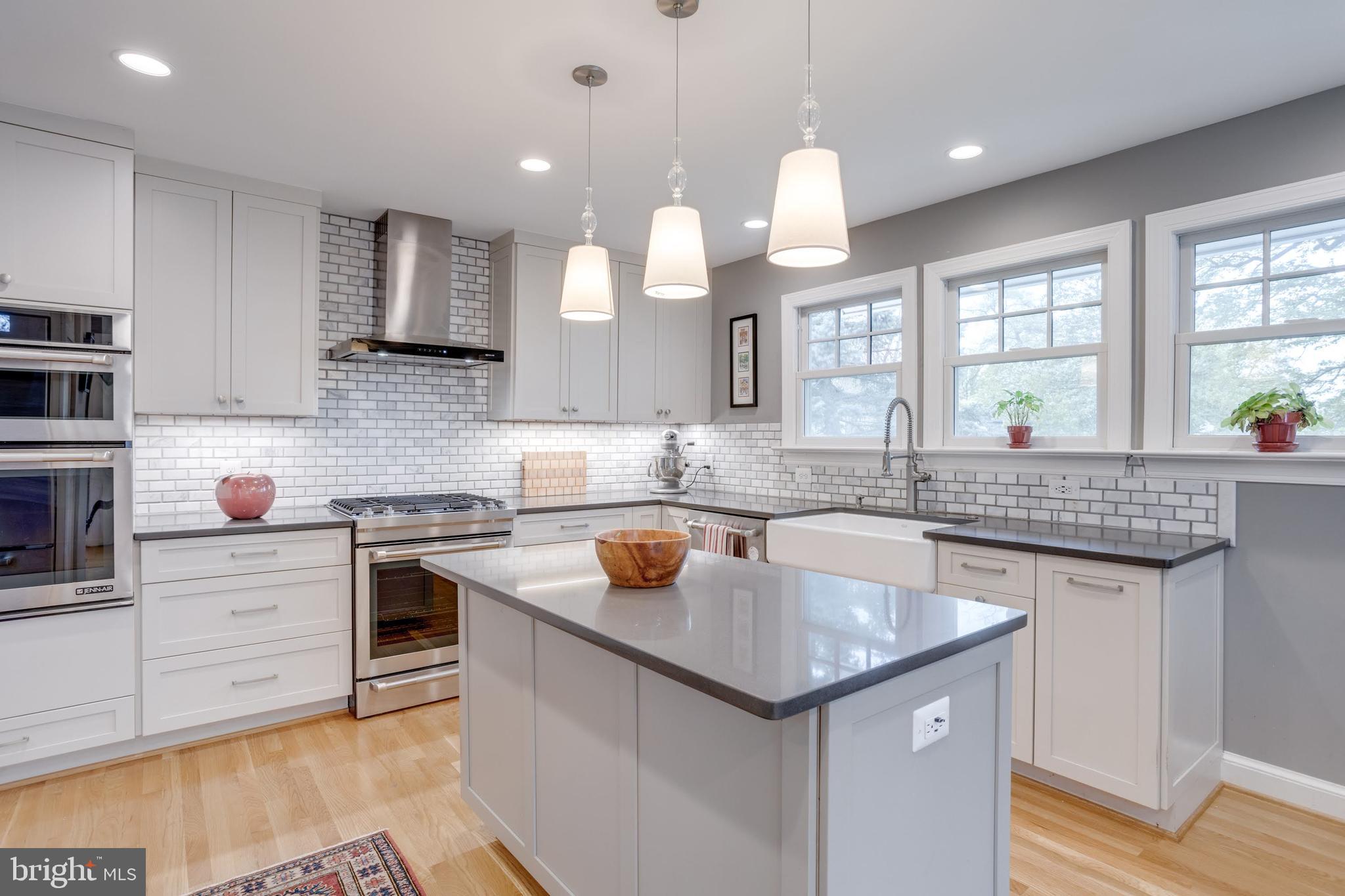 SHIRLEY WOODS - Residential