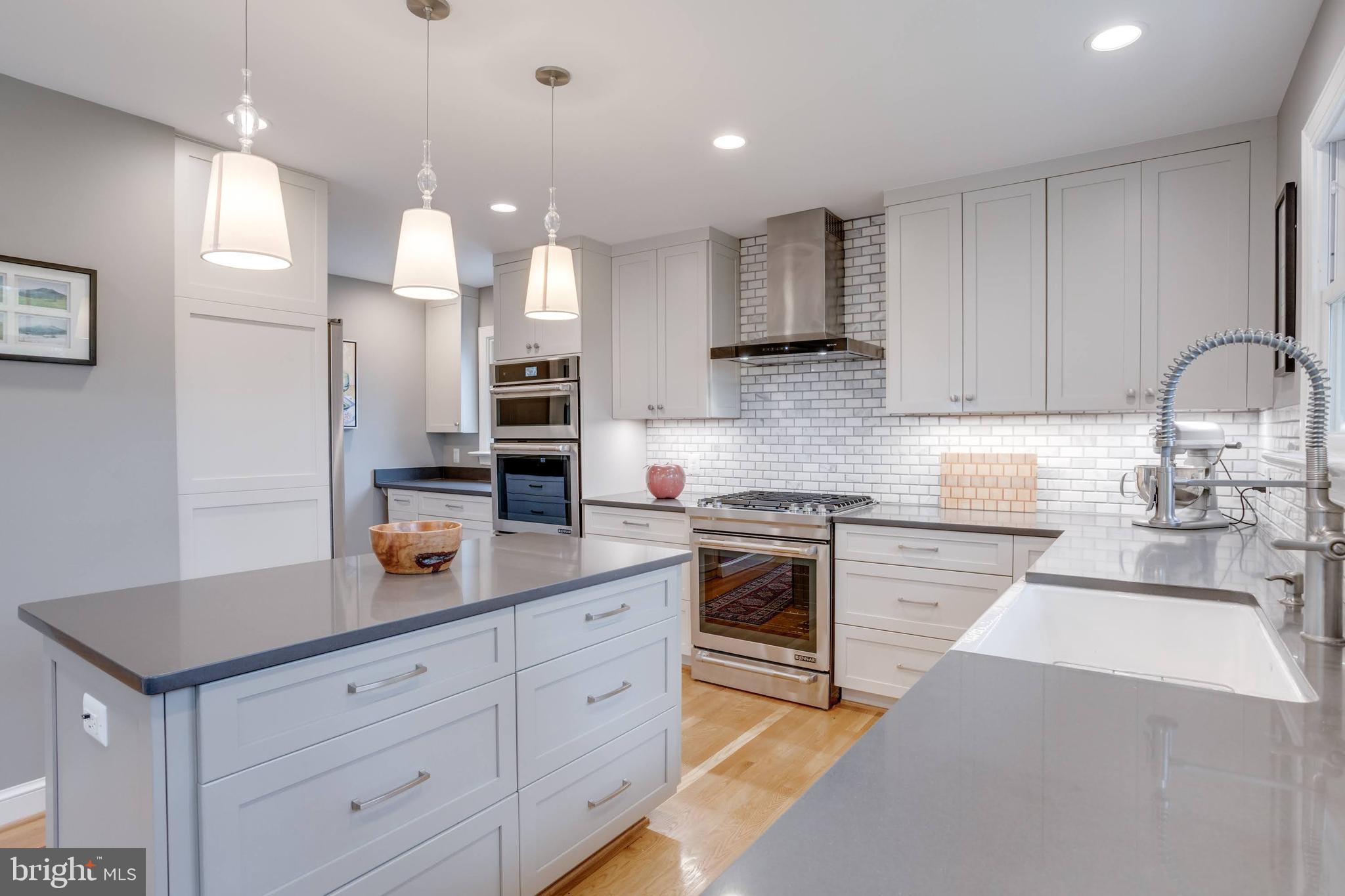 SHIRLEY WOODS - Residential