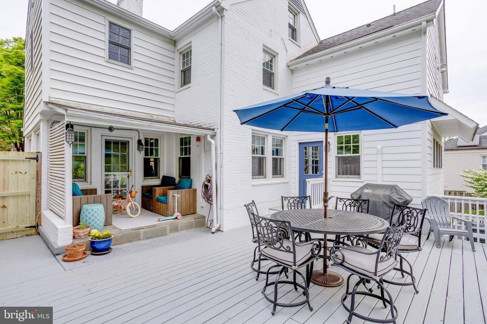 SHIRLEY WOODS - Residential