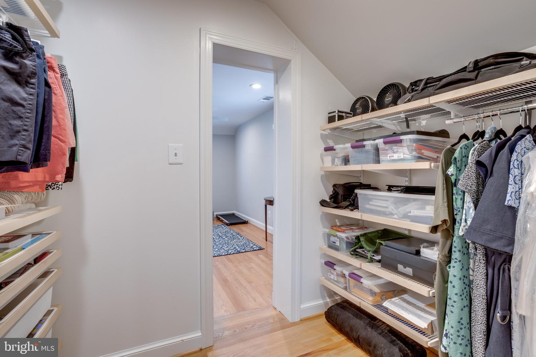 SHIRLEY WOODS - Residential