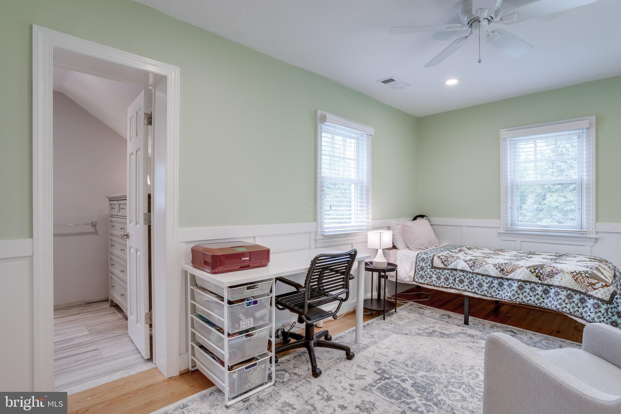 SHIRLEY WOODS - Residential