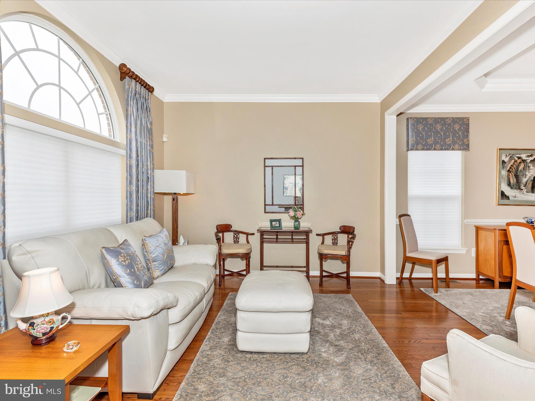 10600 EDWARDIAN LANE
