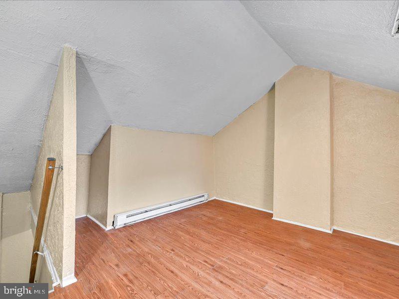 MOUNT PENN HEIGHTS - Residential