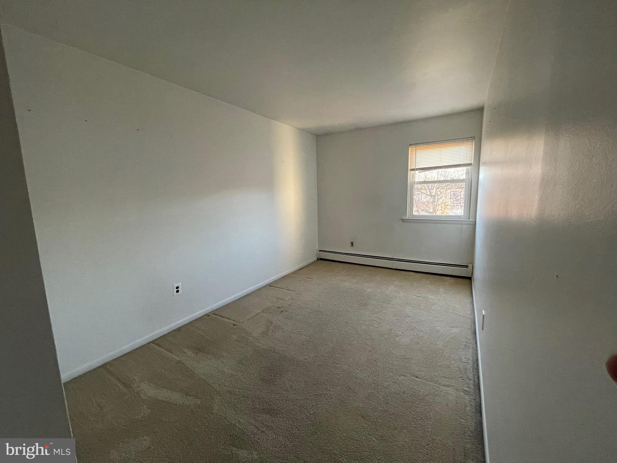 WALNUT RIDGE ESTS - Residential