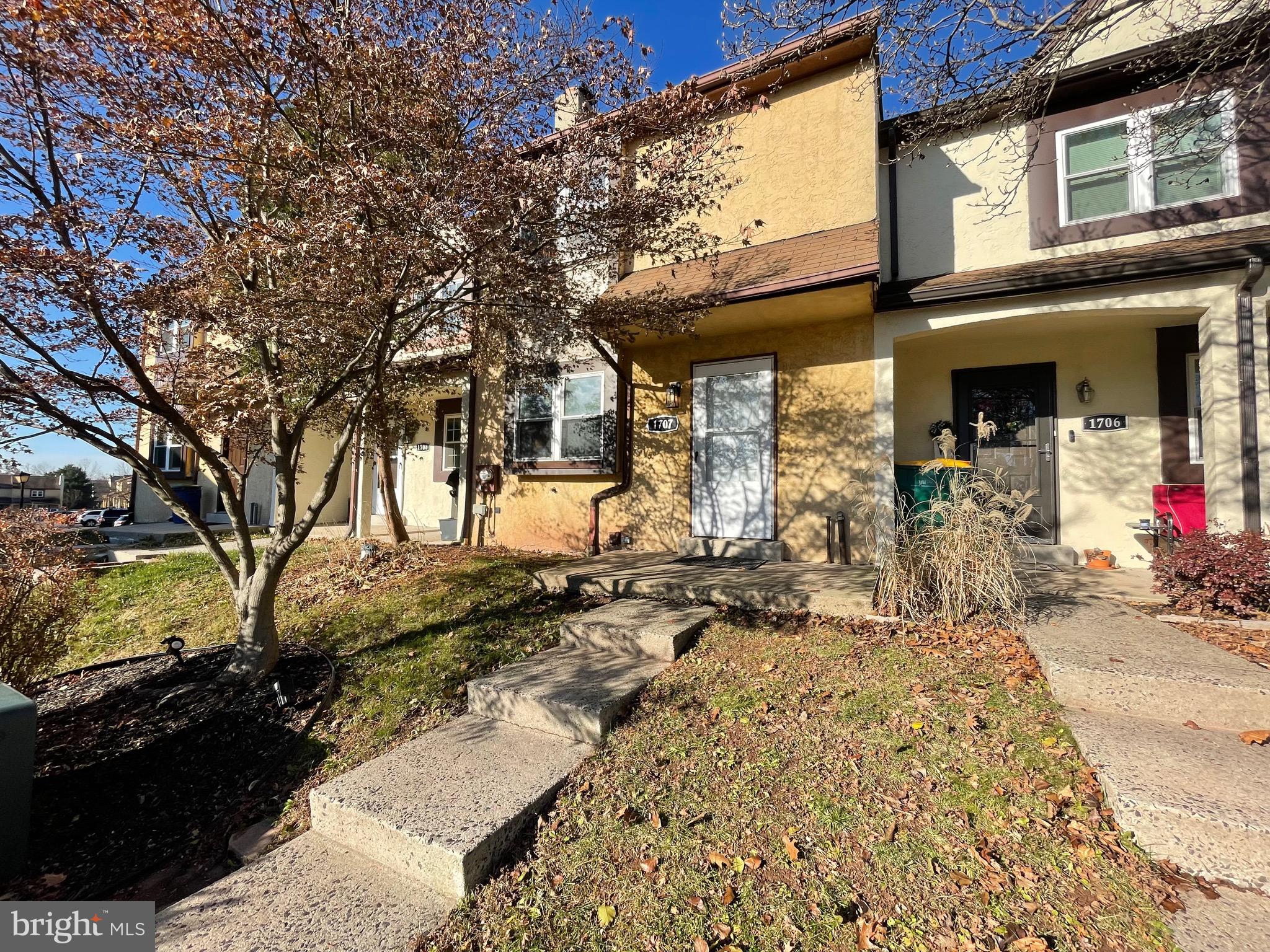 WALNUT RIDGE ESTS - Residential