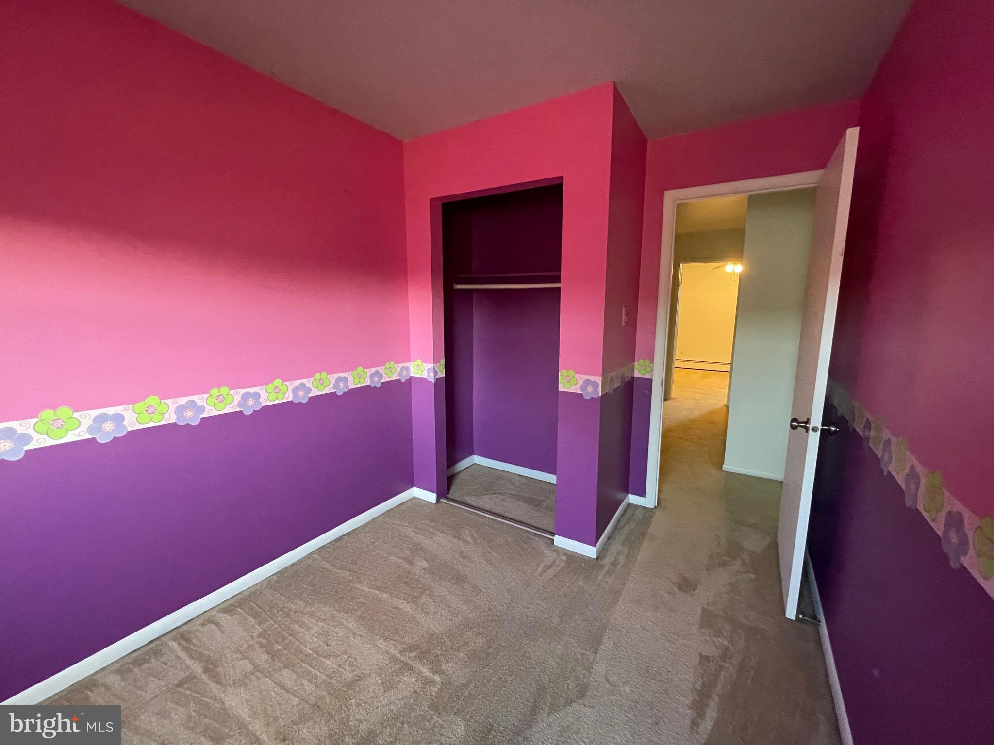 WALNUT RIDGE ESTS - Residential