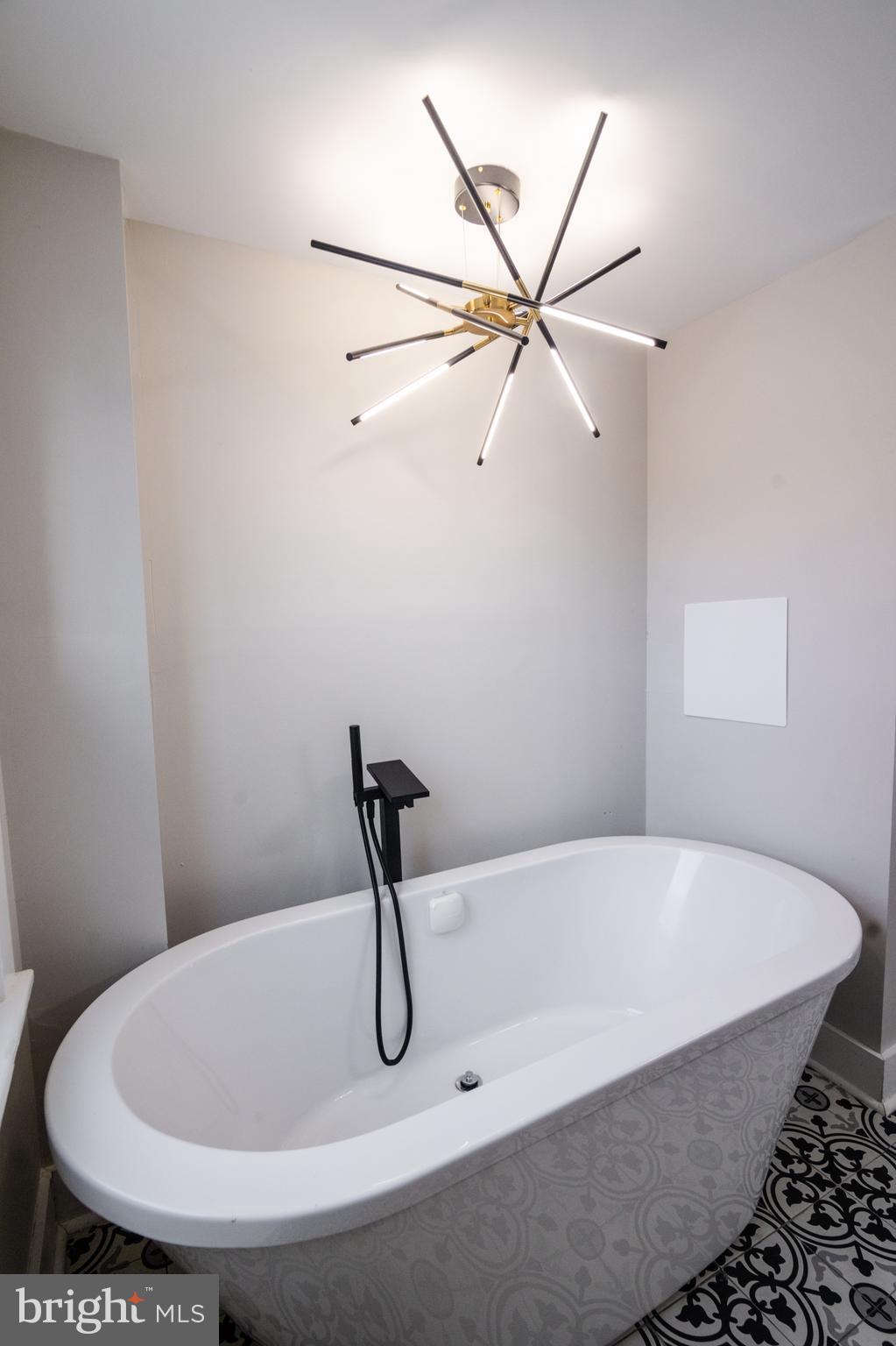 SOWE NEIGHBORHOOD / CABBAGE HILL - Residential