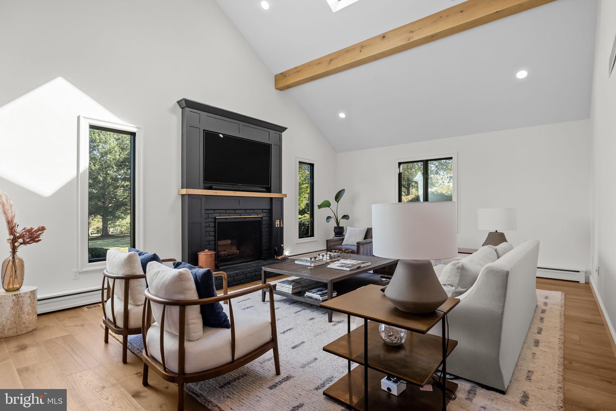 DEERFIELD - Residential