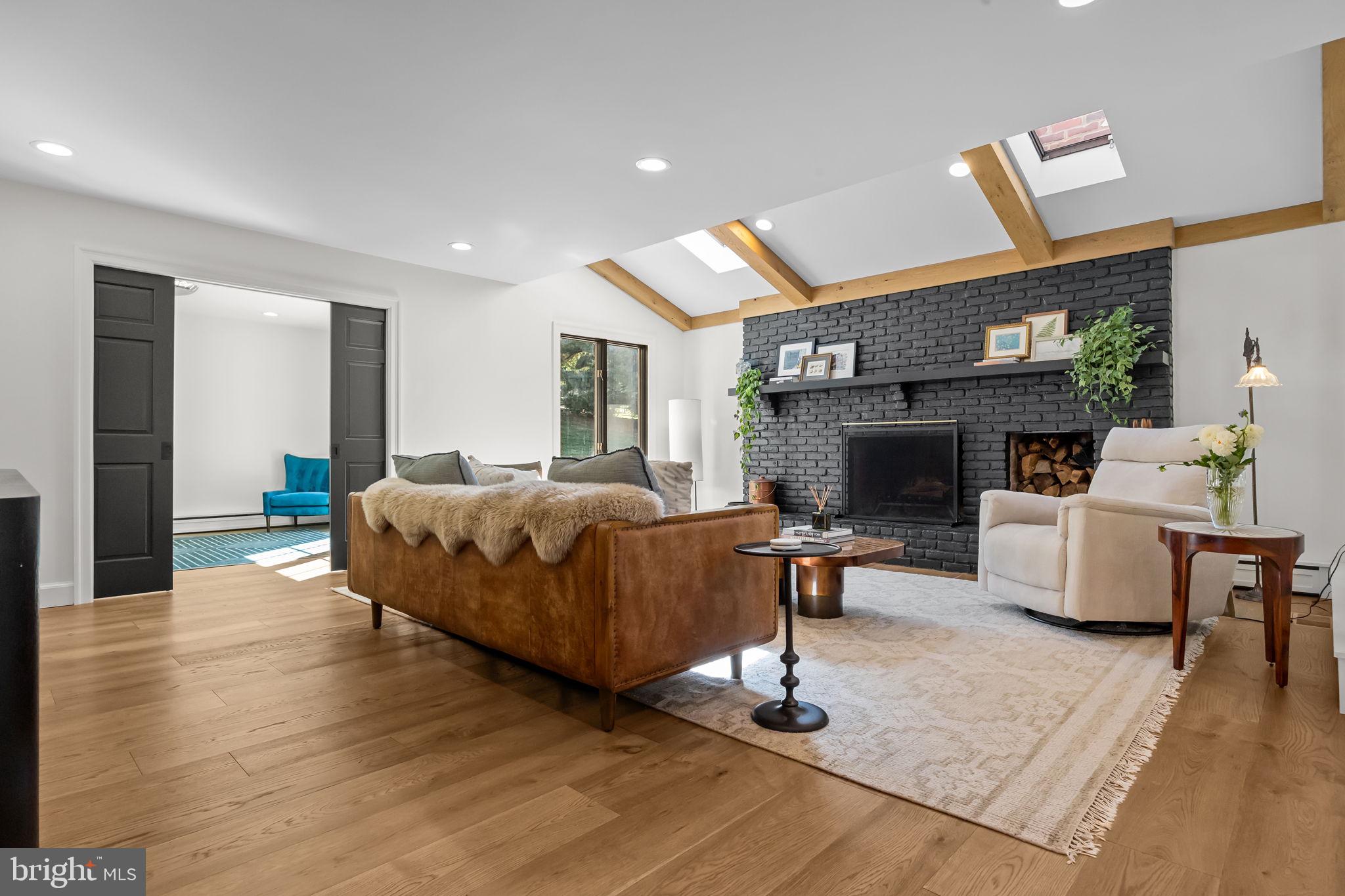 DEERFIELD - Residential