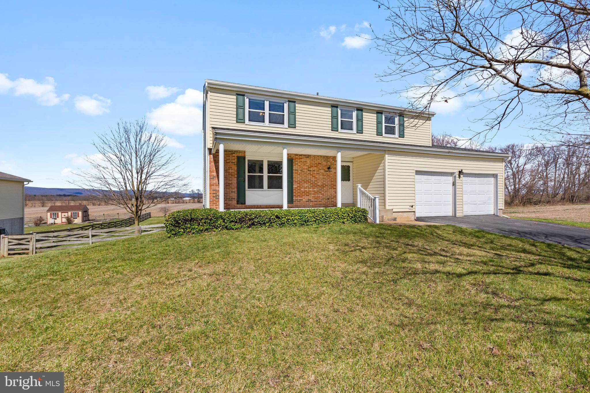 DUBLIN MANOR - Residential