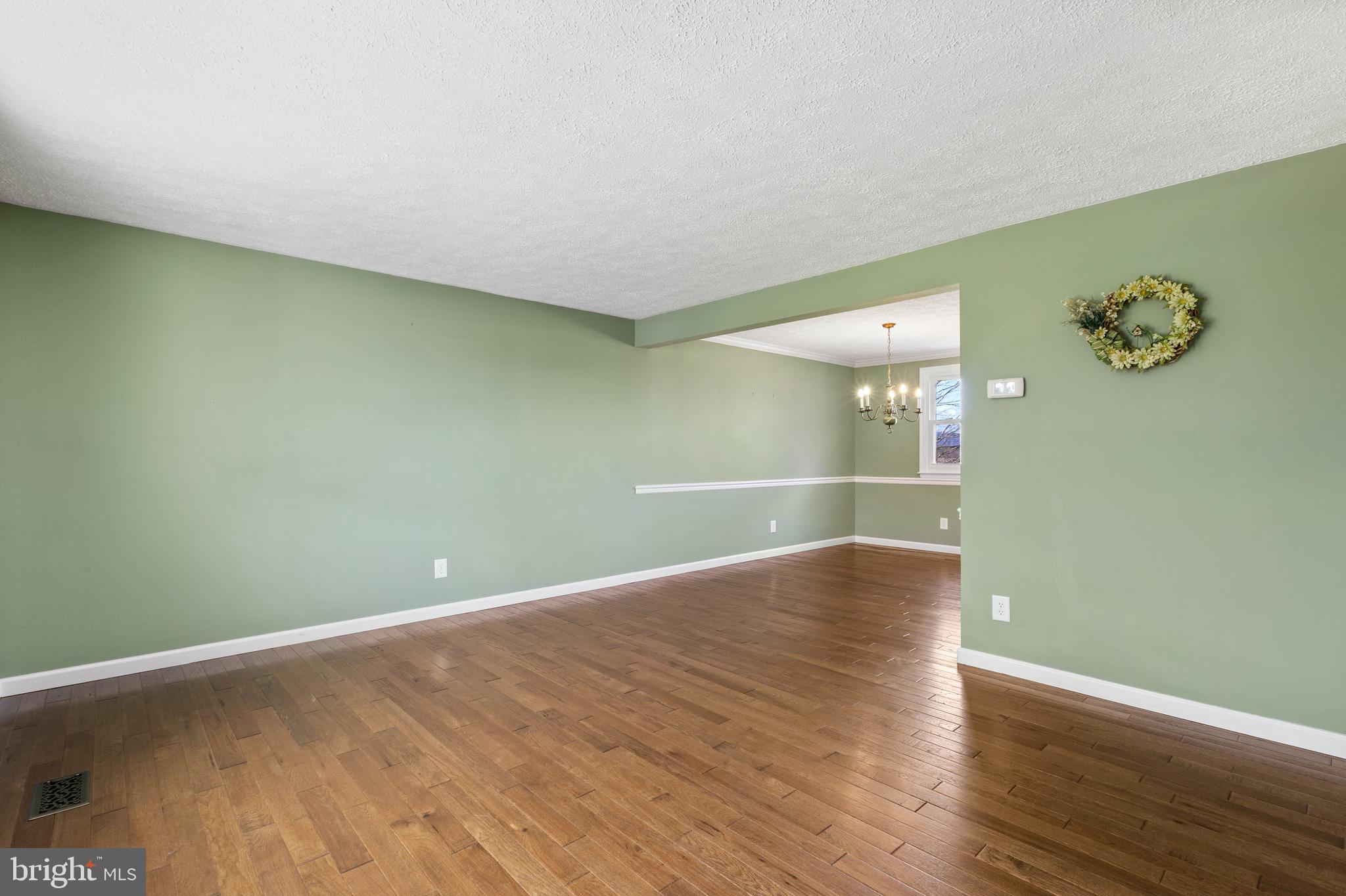 DUBLIN MANOR - Residential