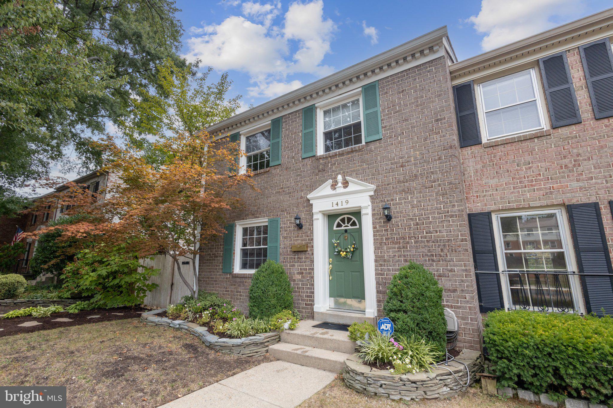 RIVERVIEW OVERLOOK - Residential