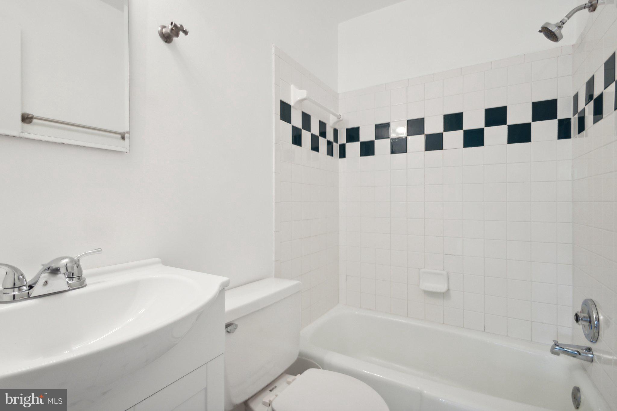 RIVERVIEW OVERLOOK - Residential