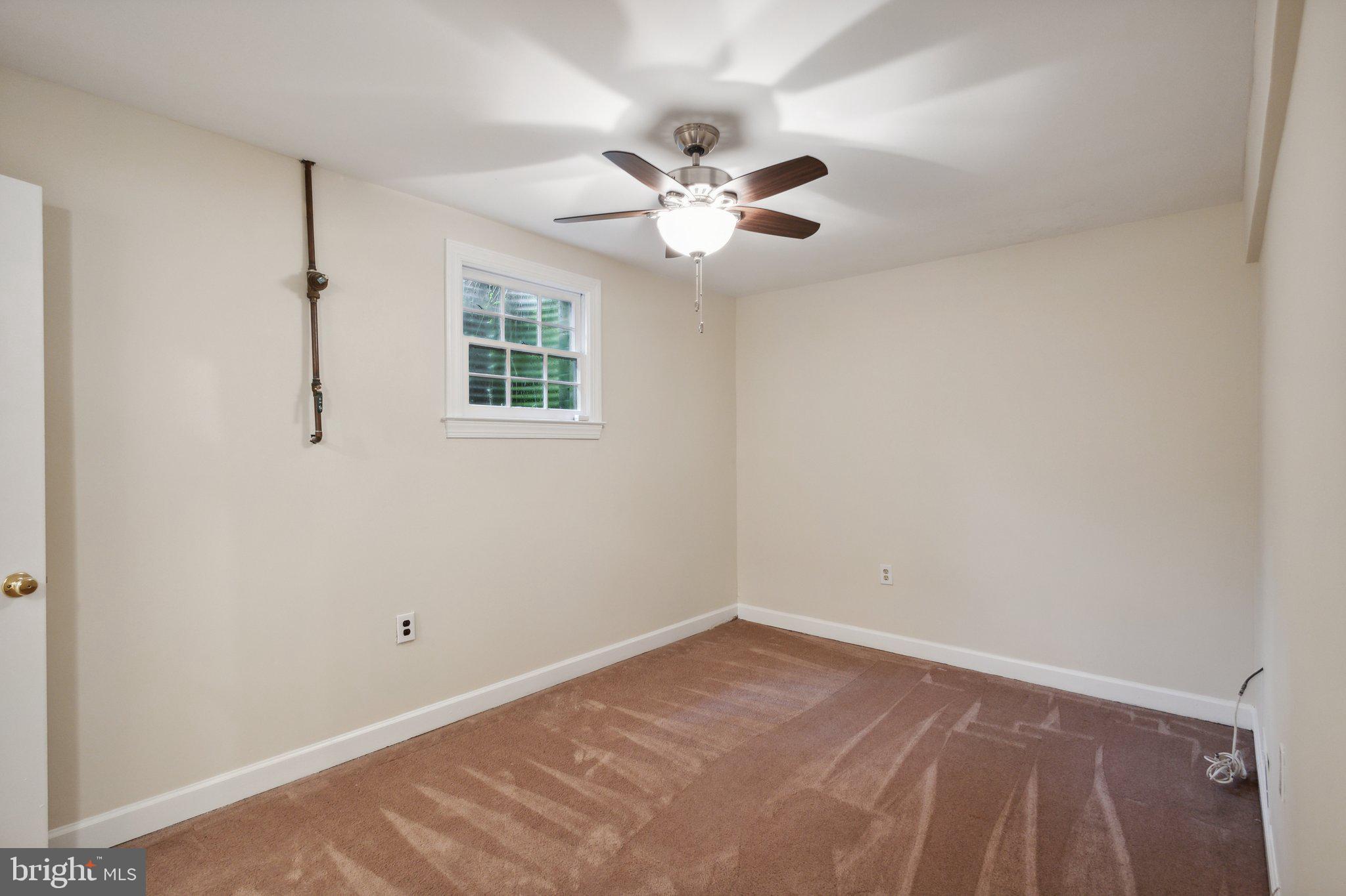 RIVERVIEW OVERLOOK - Residential