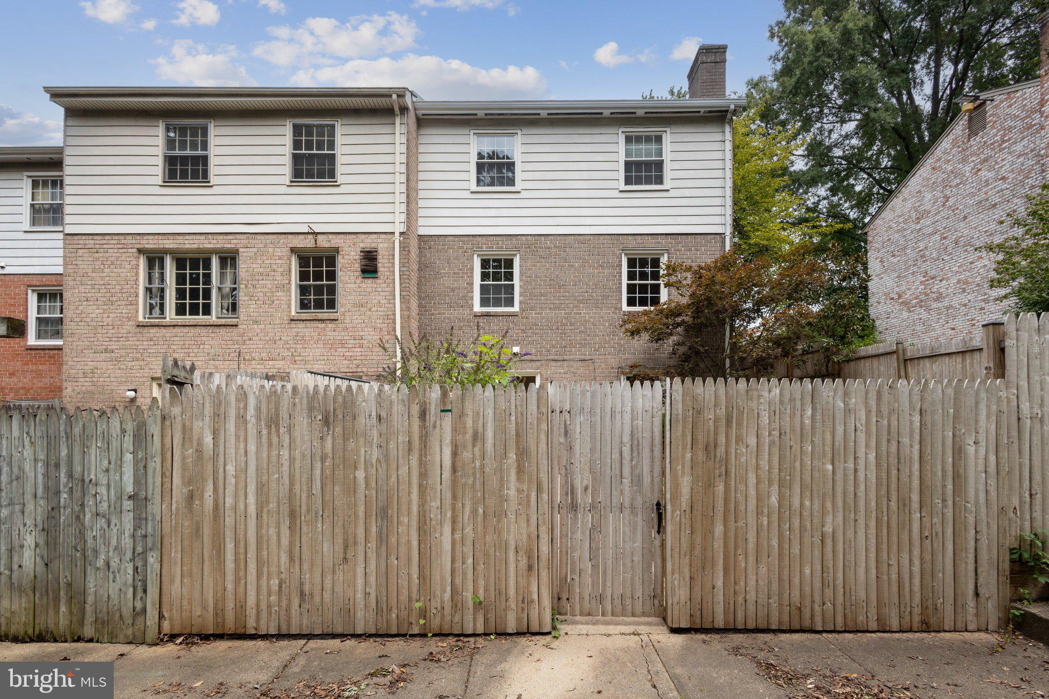 RIVERVIEW OVERLOOK - Residential