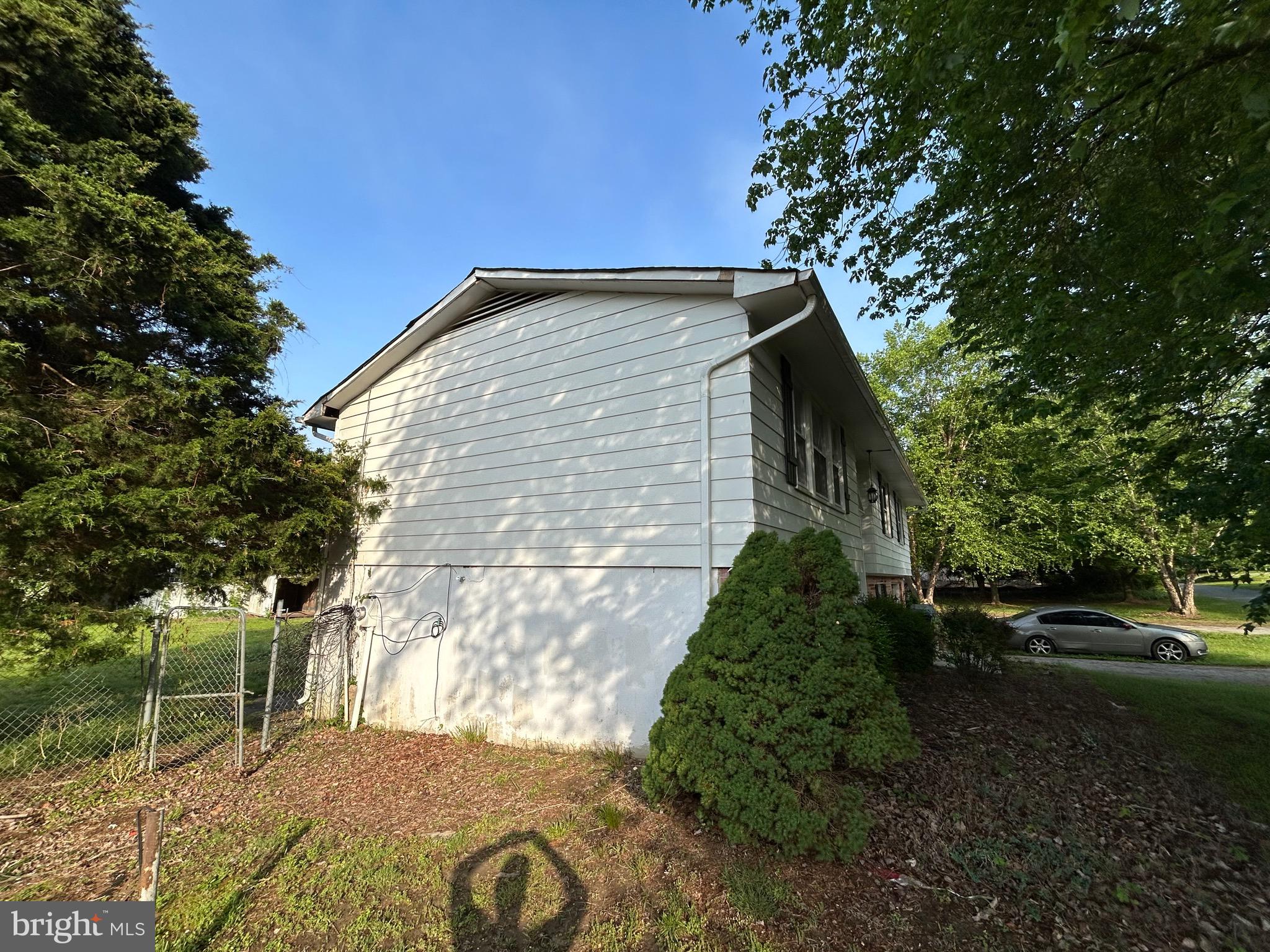 9419 FENDALL LANE