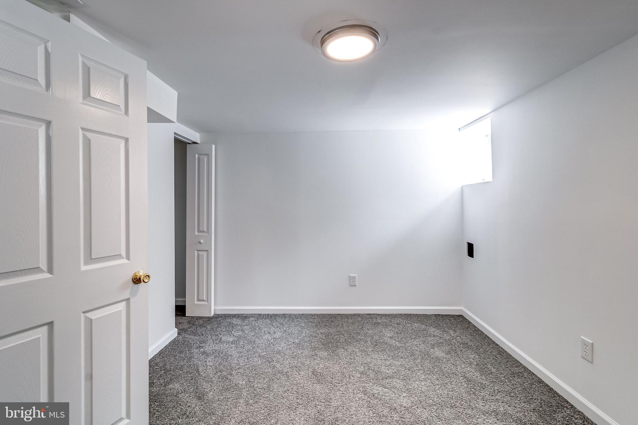 MIDDLESEX - Residential