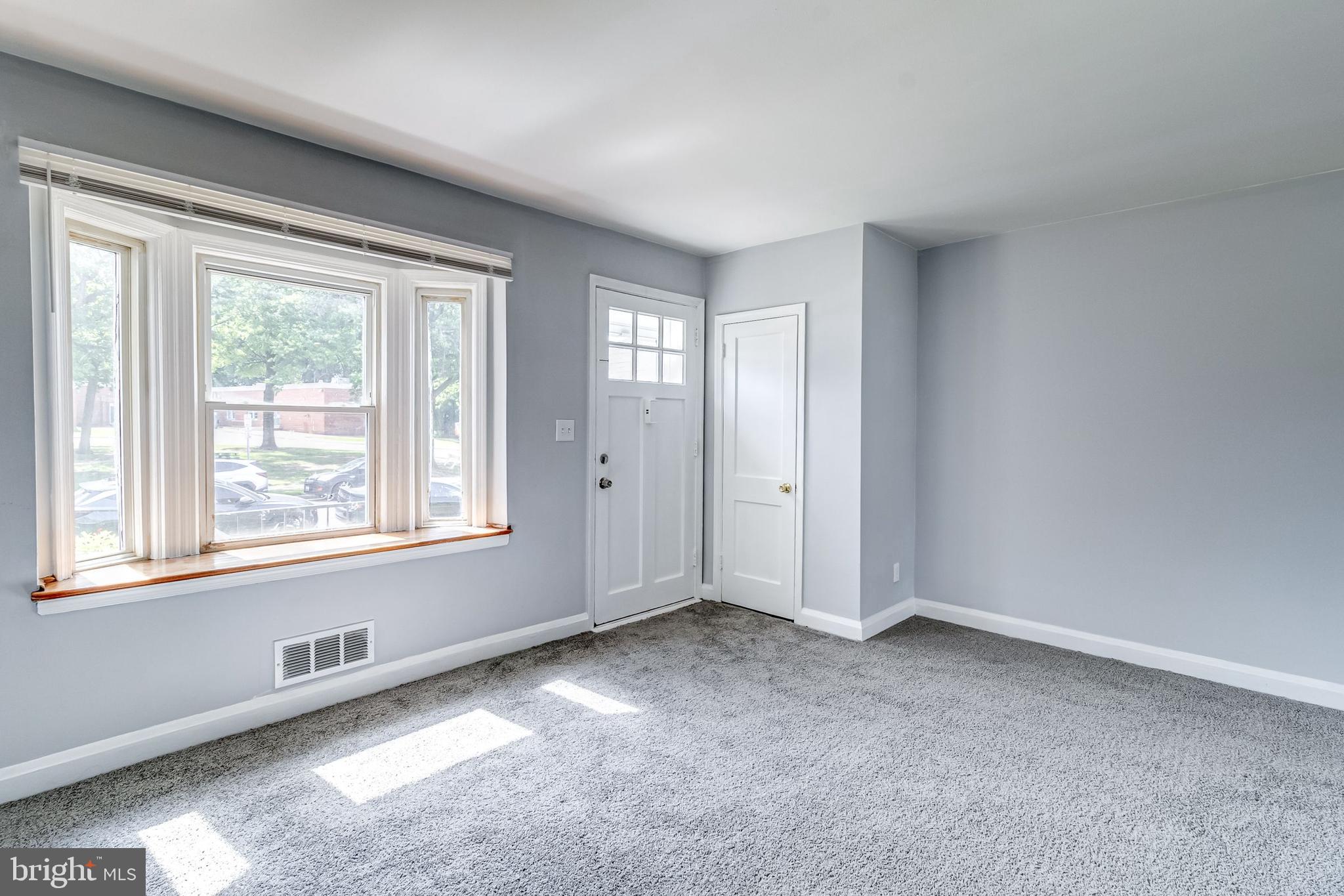 MIDDLESEX - Residential