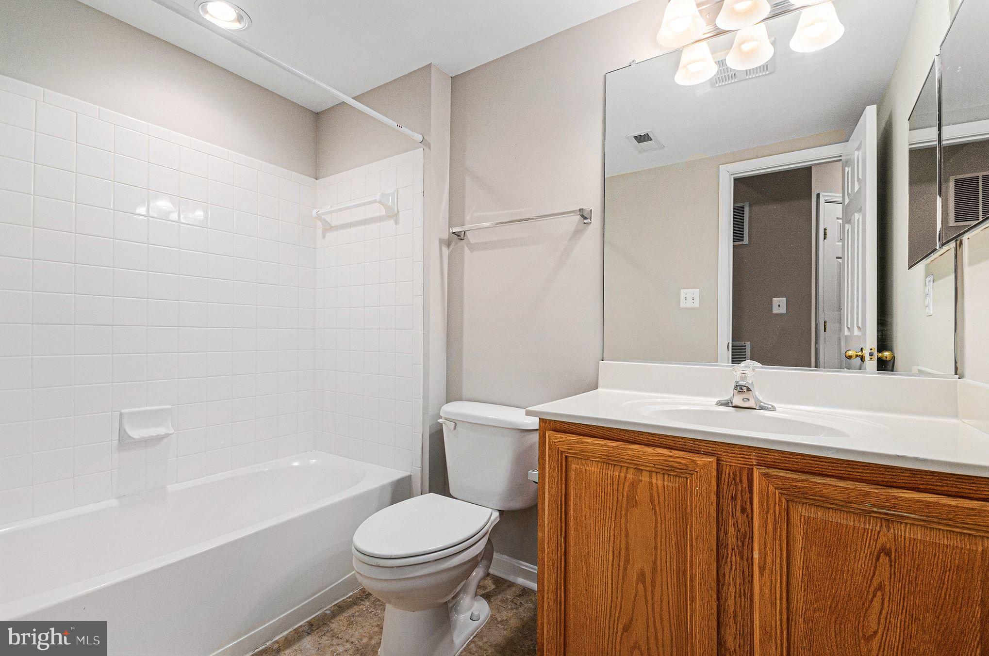 FOREST PARK - Residential