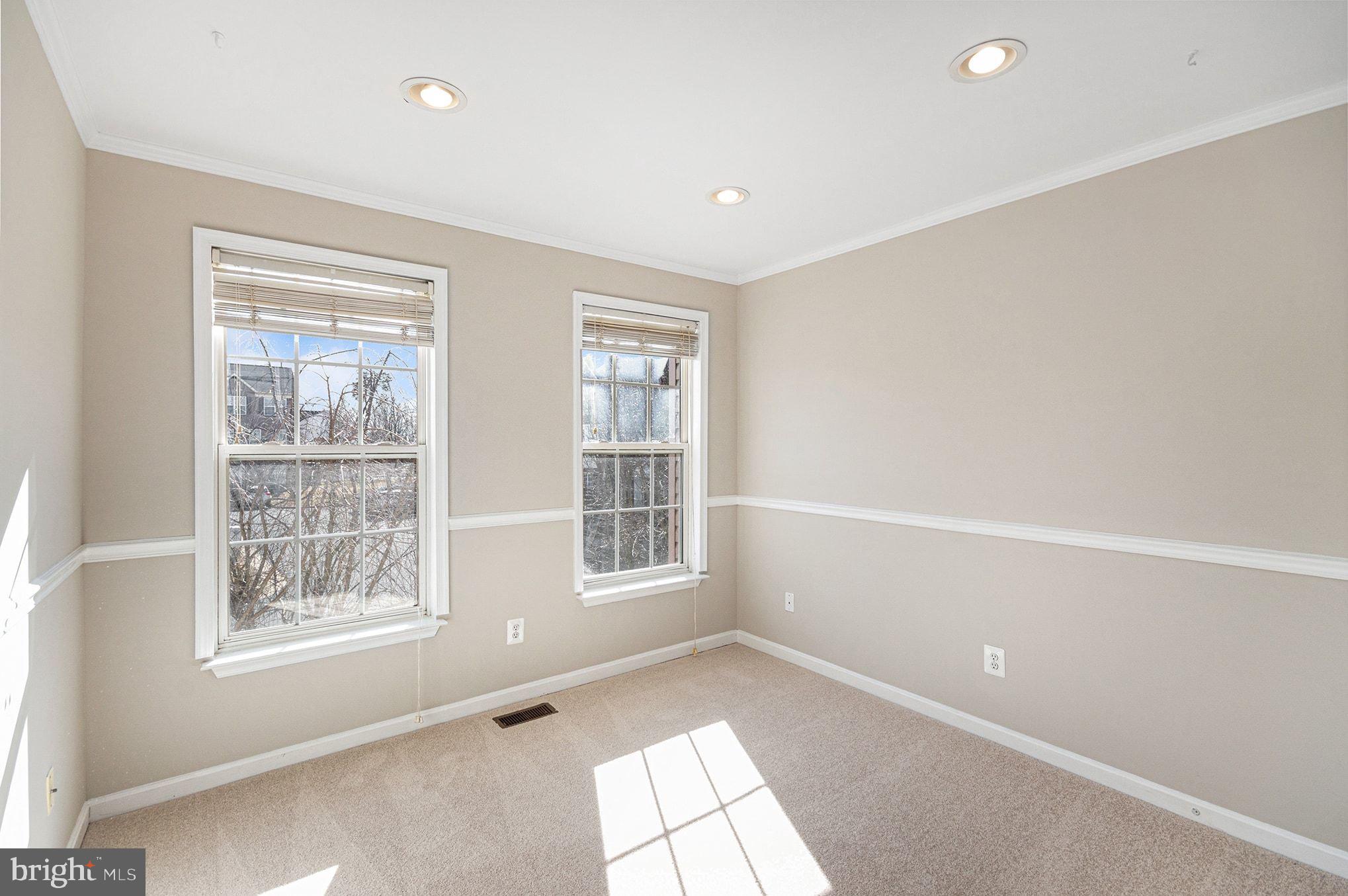 FOREST PARK - Residential