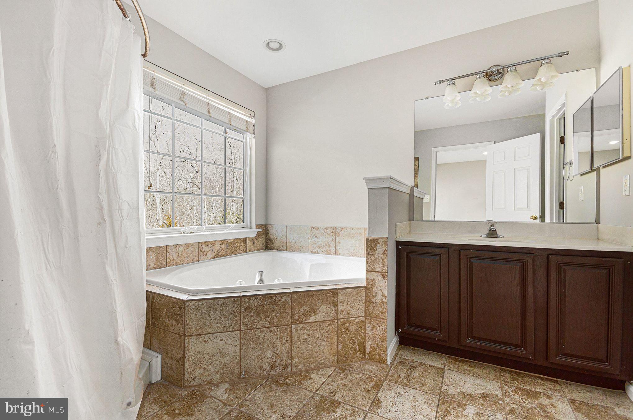 FOREST PARK - Residential