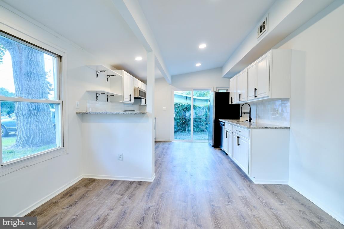 BELMONT - Residential