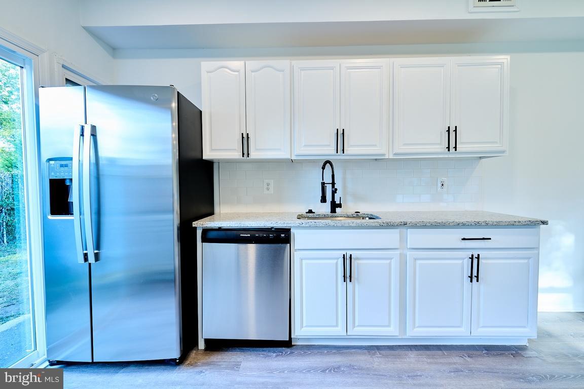 BELMONT - Residential
