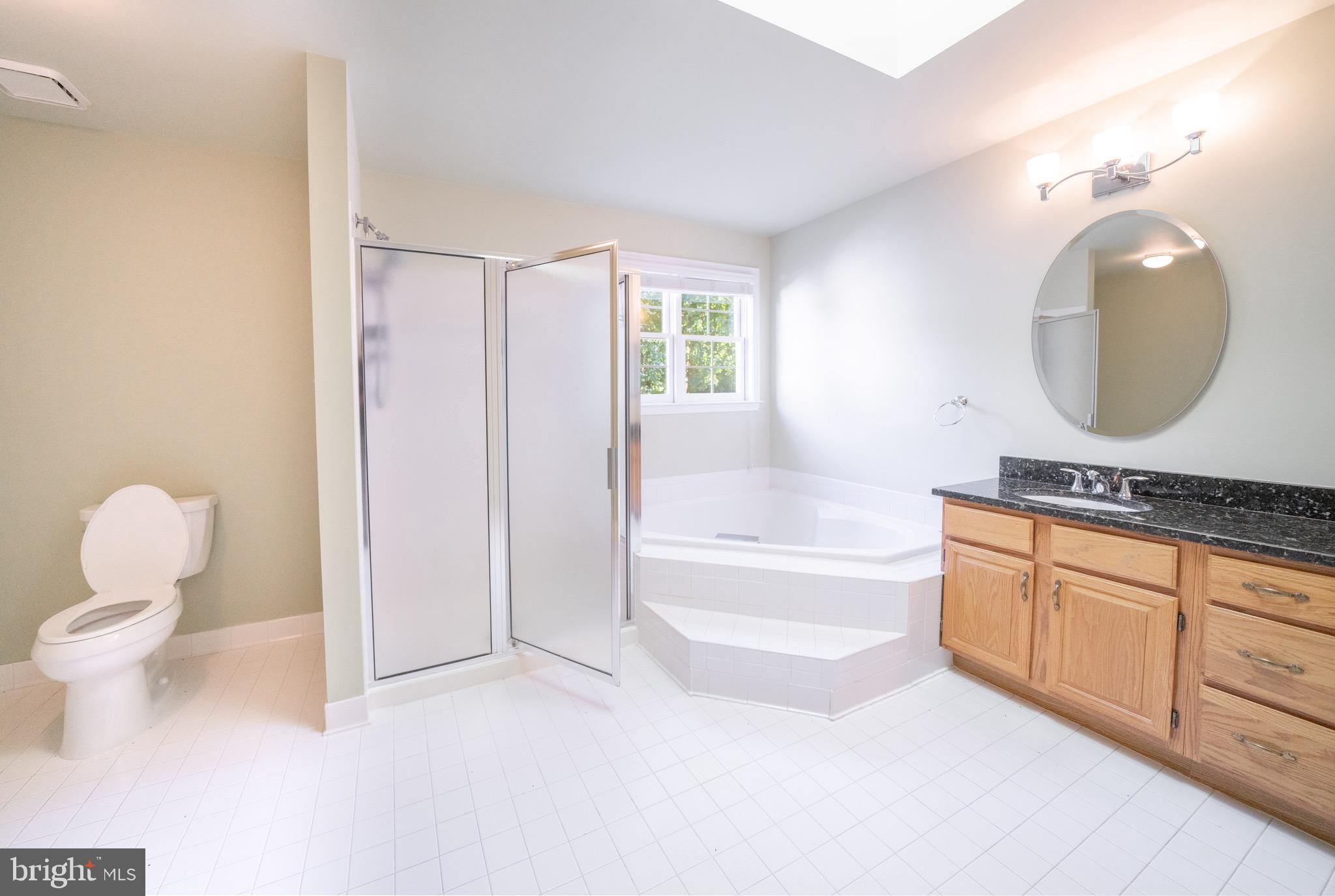 LITTLE ROCKY RUN - Residential Lease