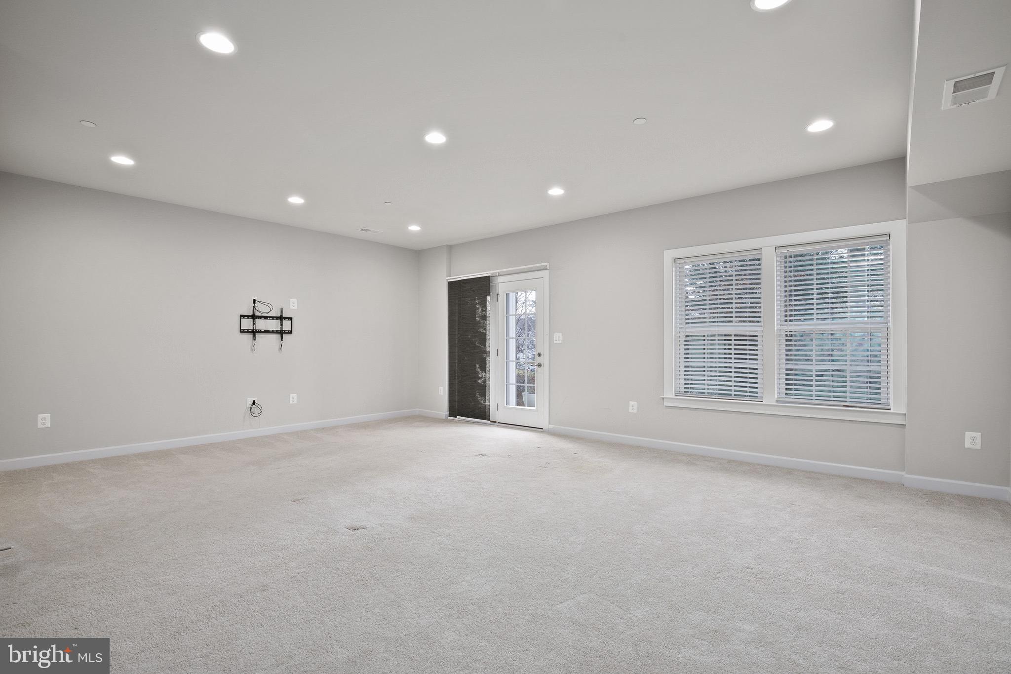 SHIPLEYS GRANT - Residential Lease