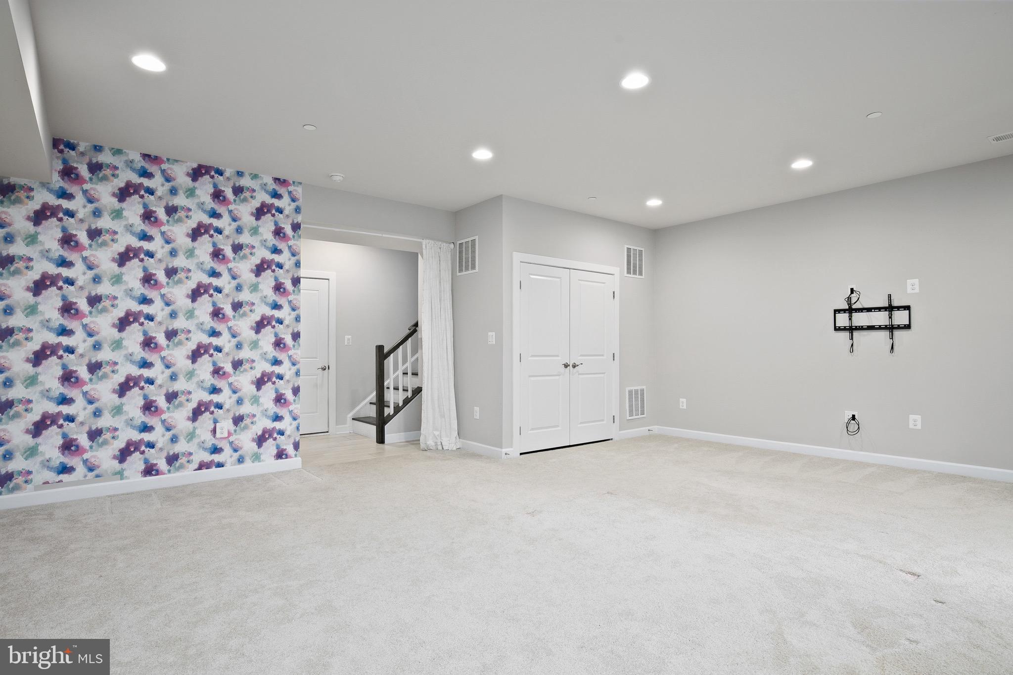 SHIPLEYS GRANT - Residential Lease