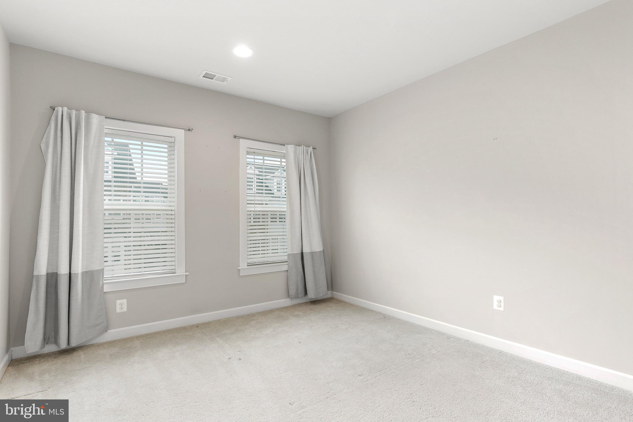 SHIPLEYS GRANT - Residential Lease