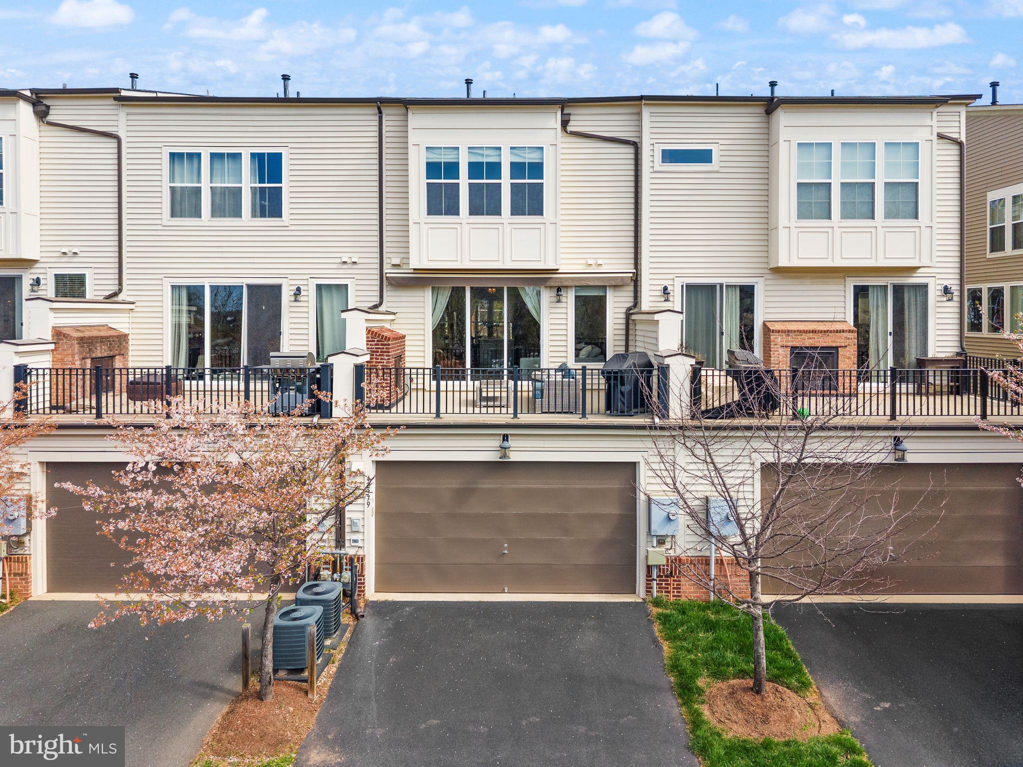 BRAMBLETON - Residential