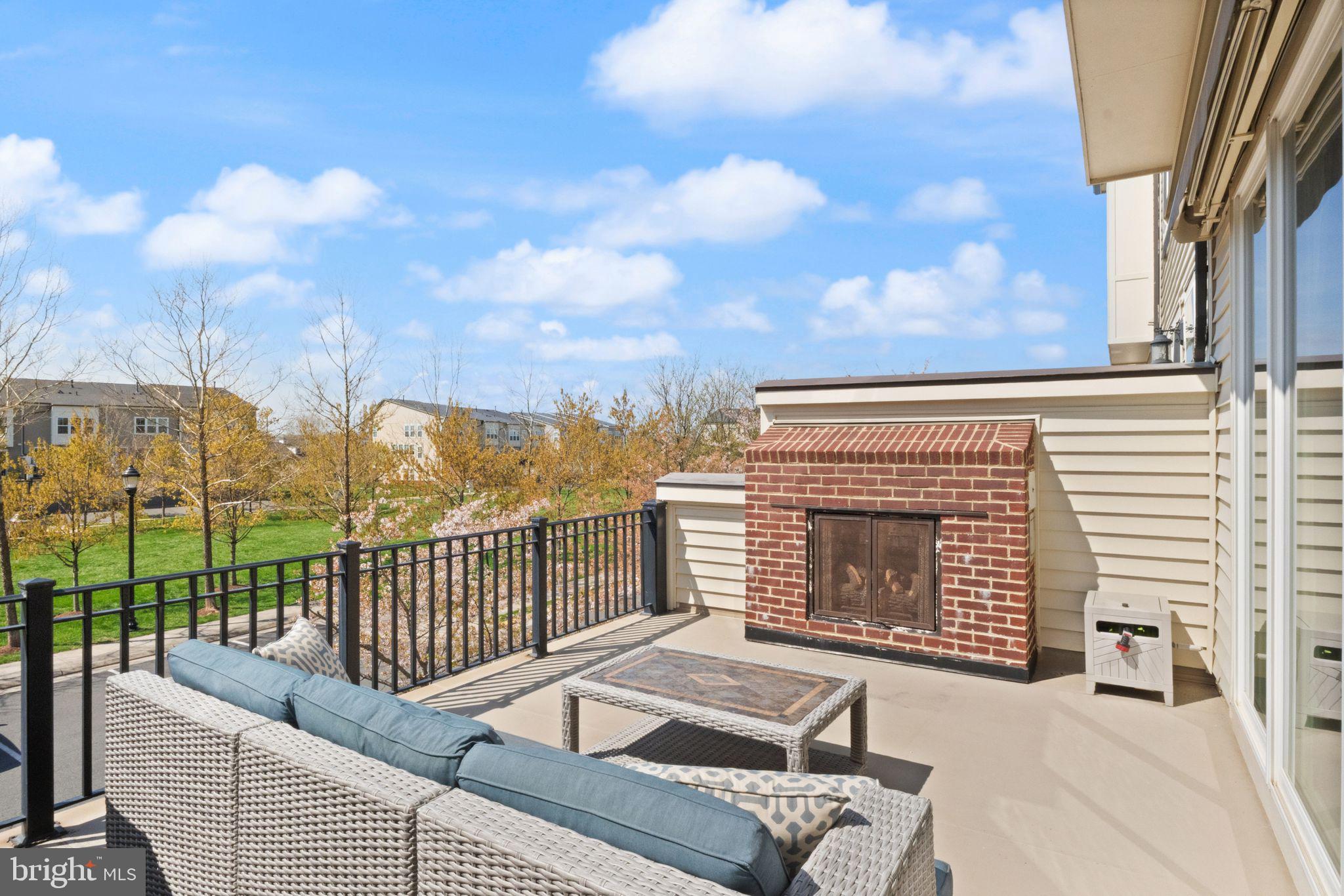 BRAMBLETON - Residential