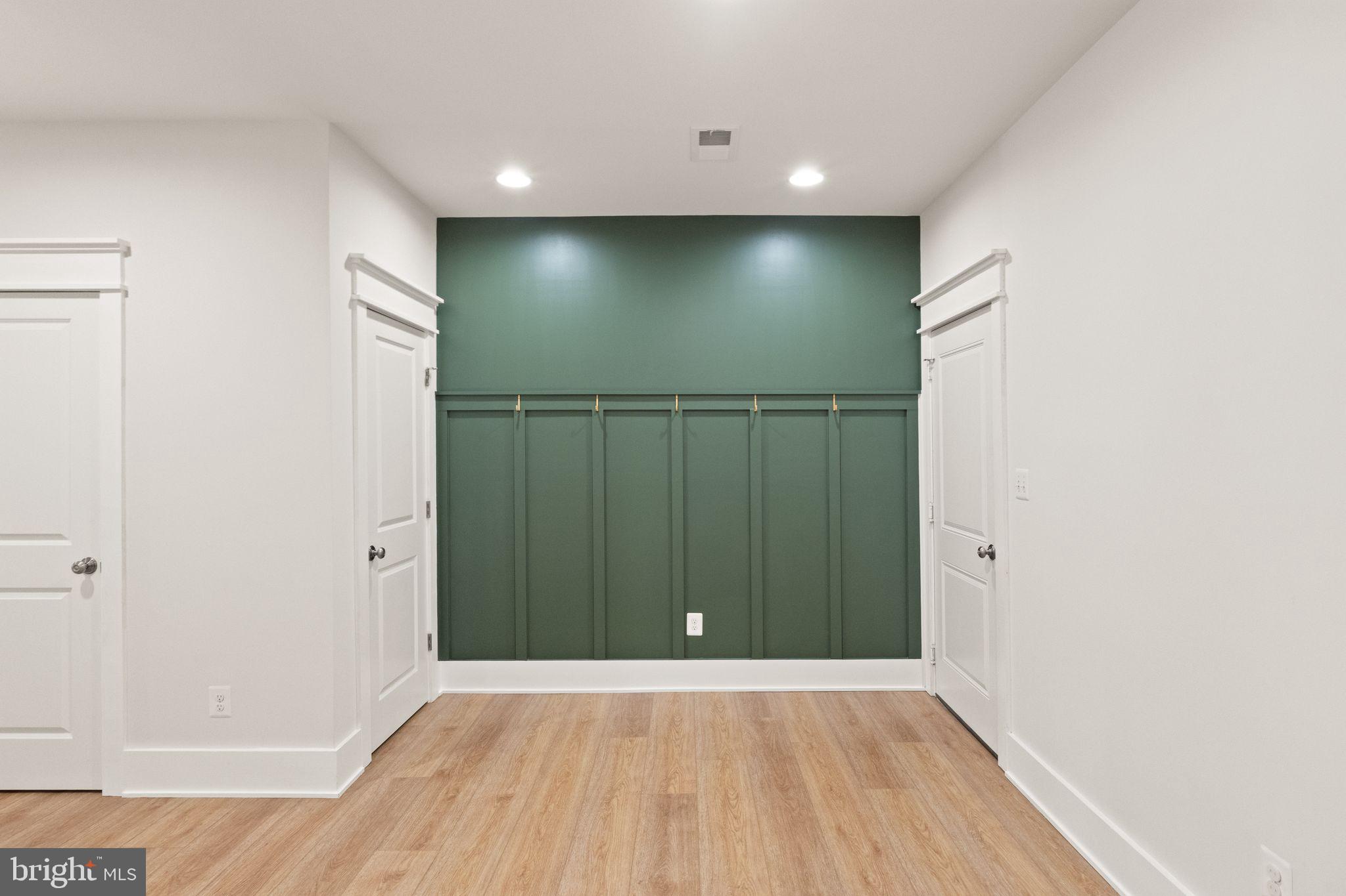 BRAMBLETON - Residential