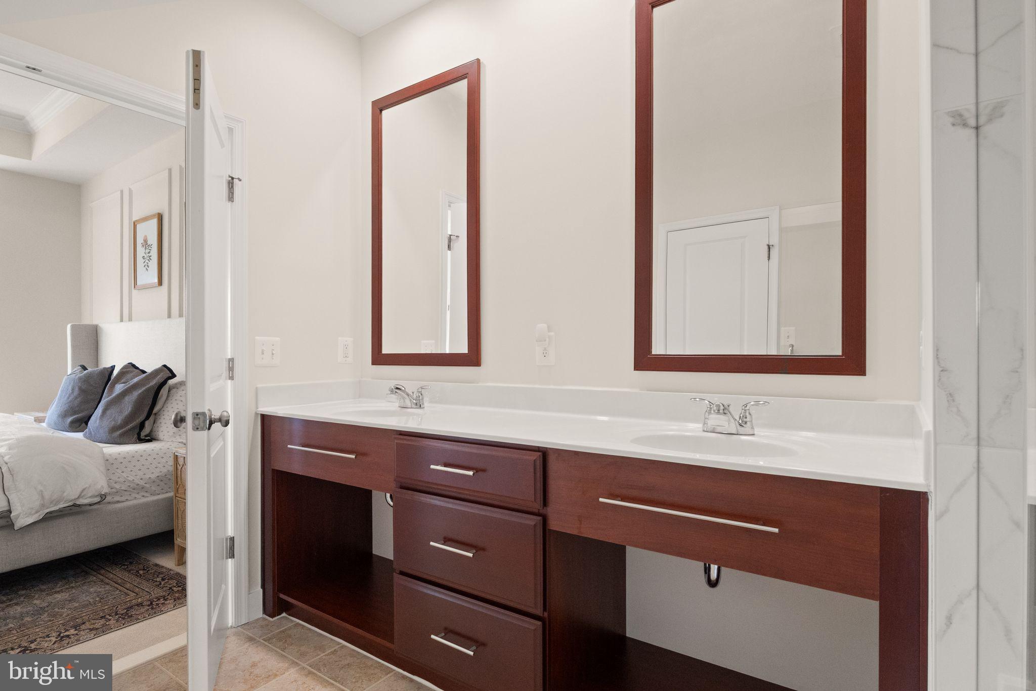 BRAMBLETON - Residential