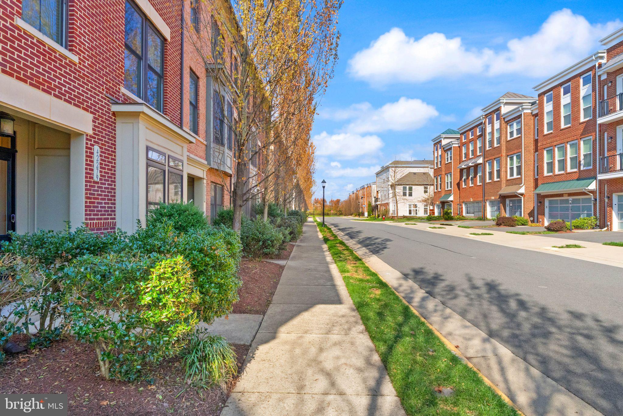 BRAMBLETON - Residential