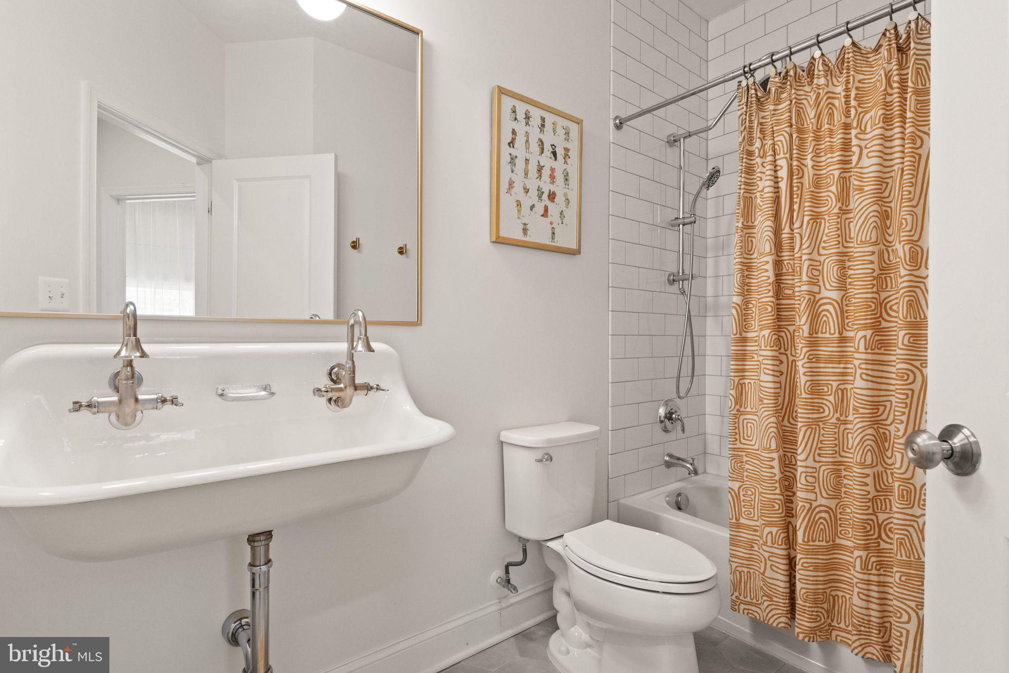 BRAMBLETON - Residential