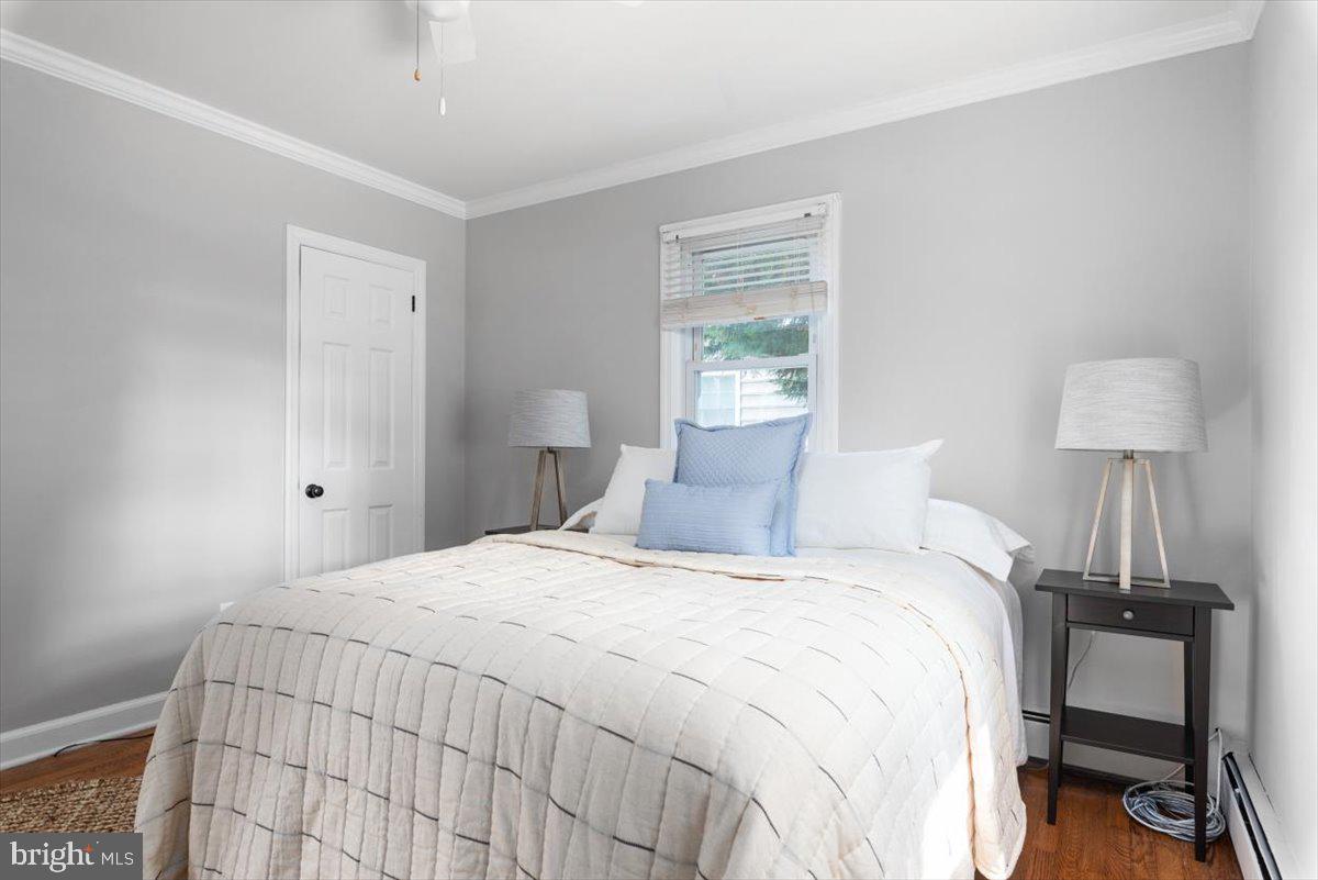 CENTREVILLE HEIGHTS - Residential