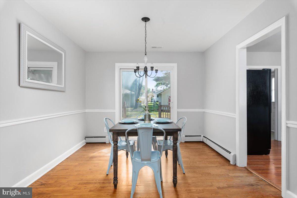 CENTREVILLE HEIGHTS - Residential