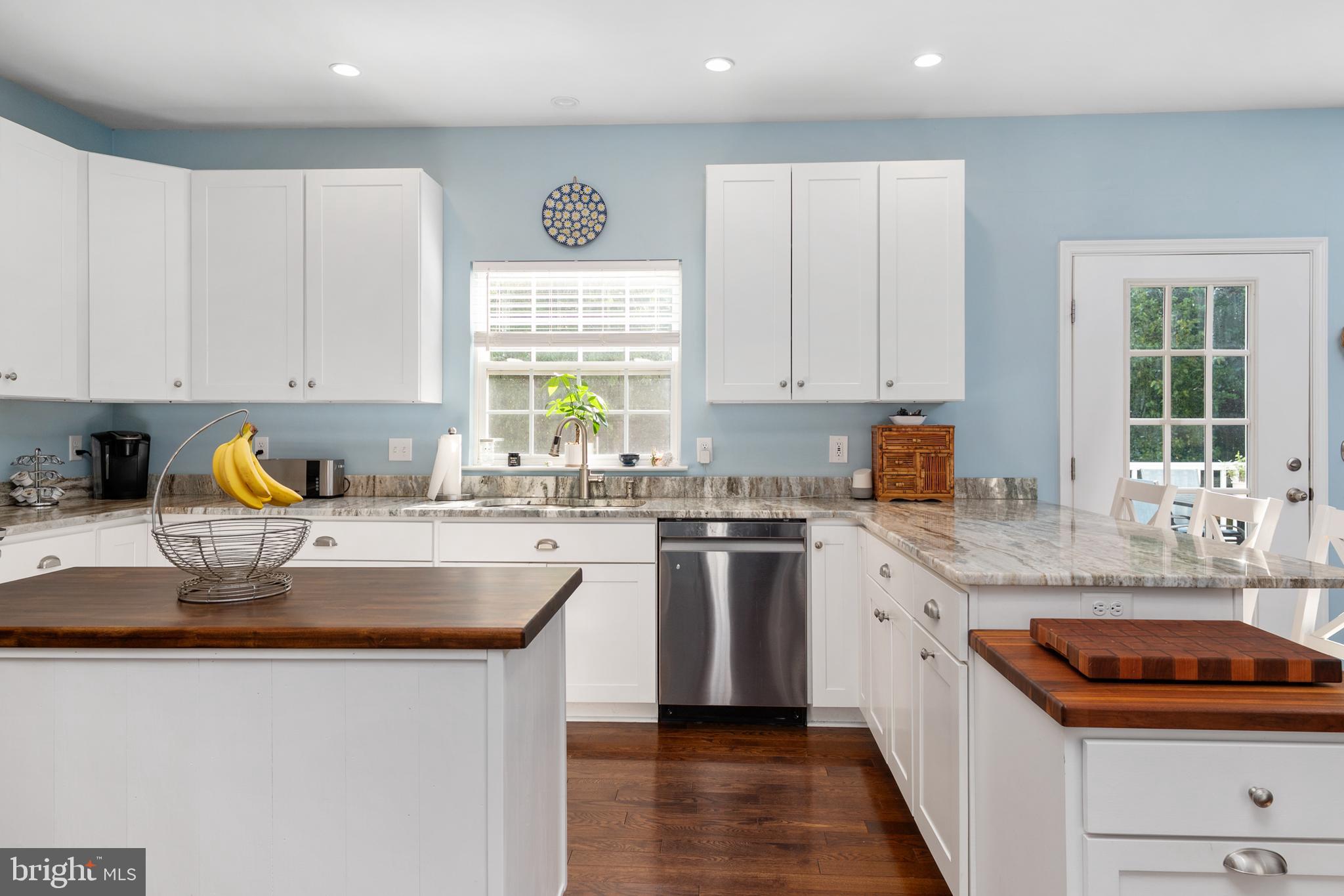 NORTH BROOK - Residential