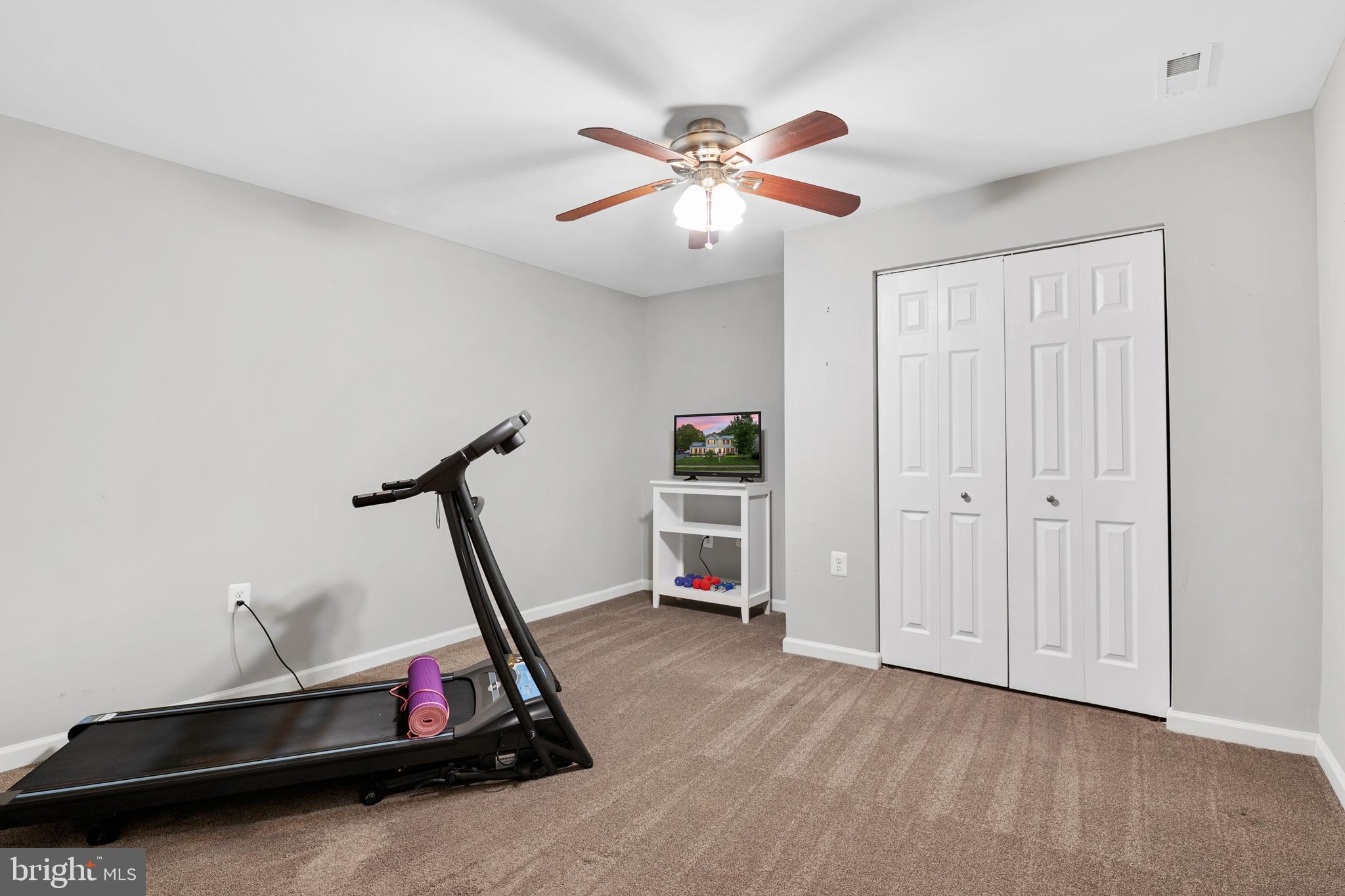 NORTH BROOK - Residential