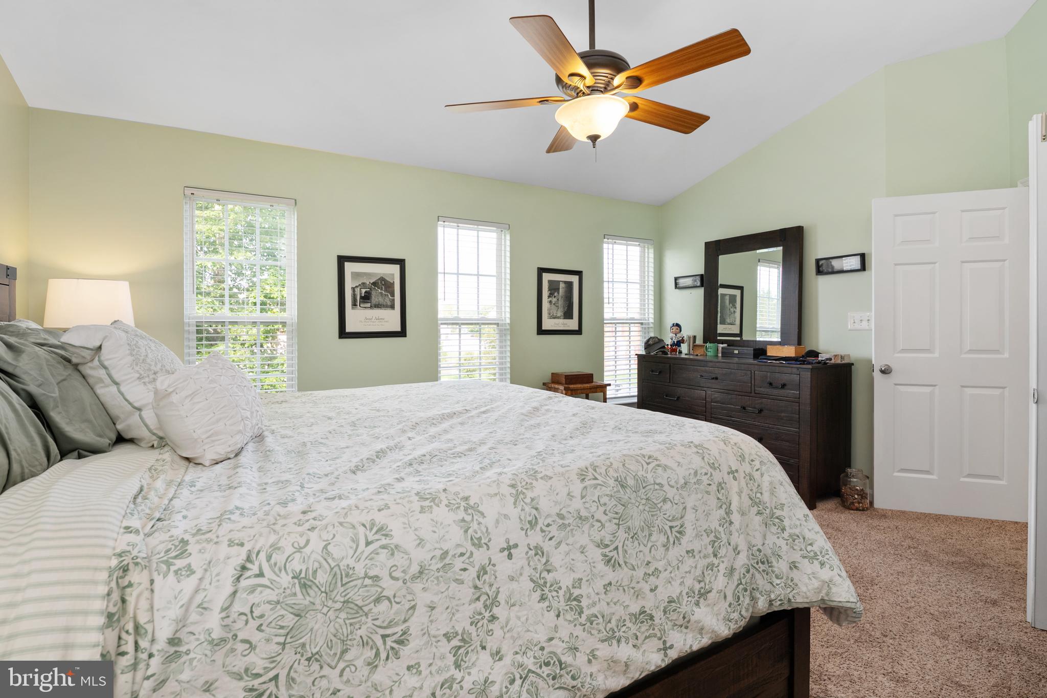 NORTH BROOK - Residential