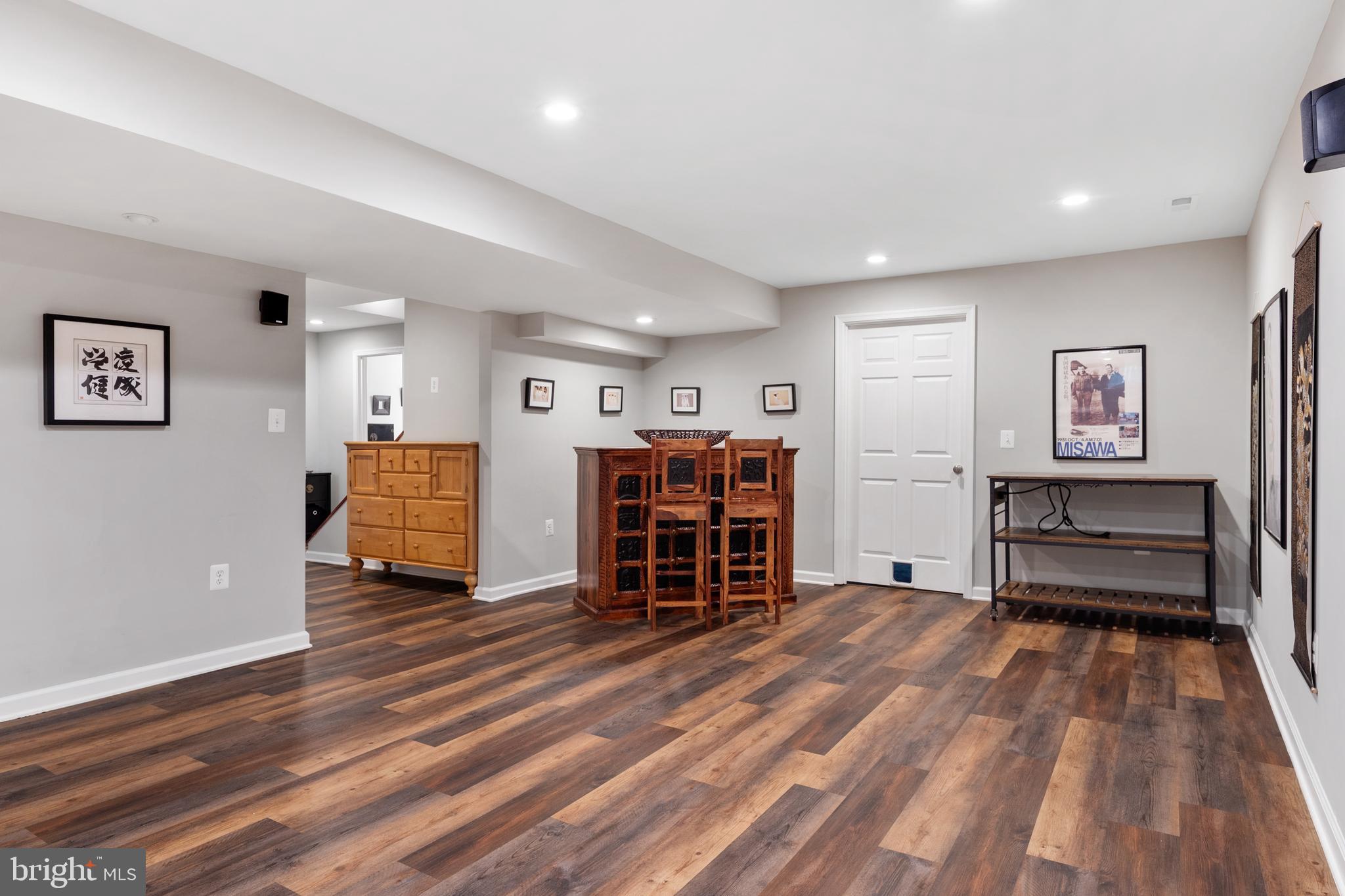 NORTH BROOK - Residential