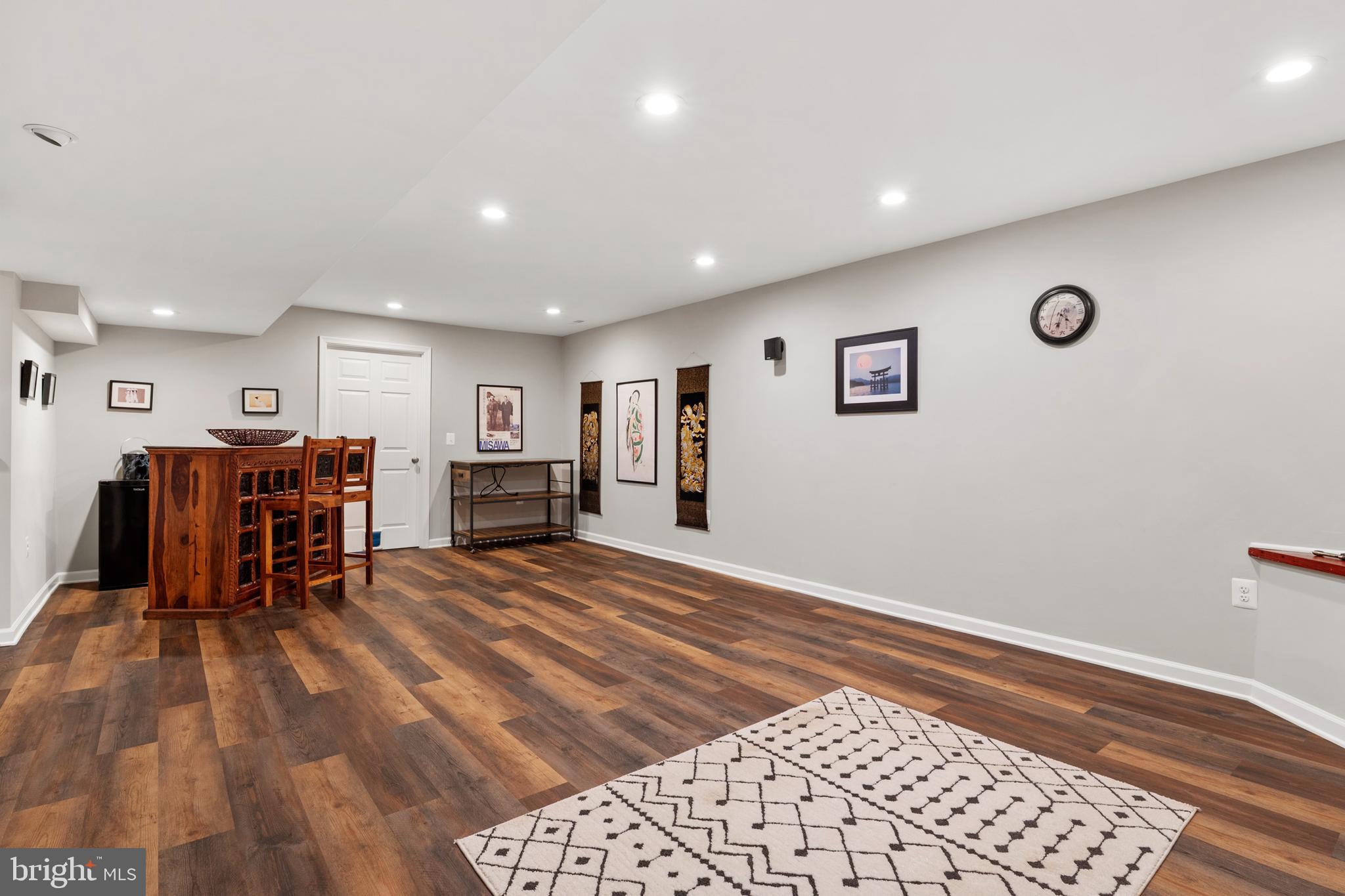 NORTH BROOK - Residential