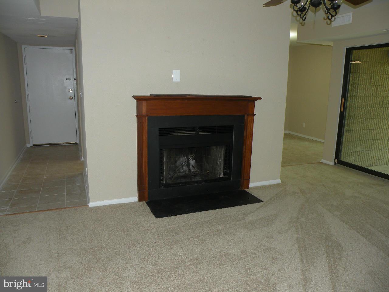 VILLAGE OF LONG REACH - Residential